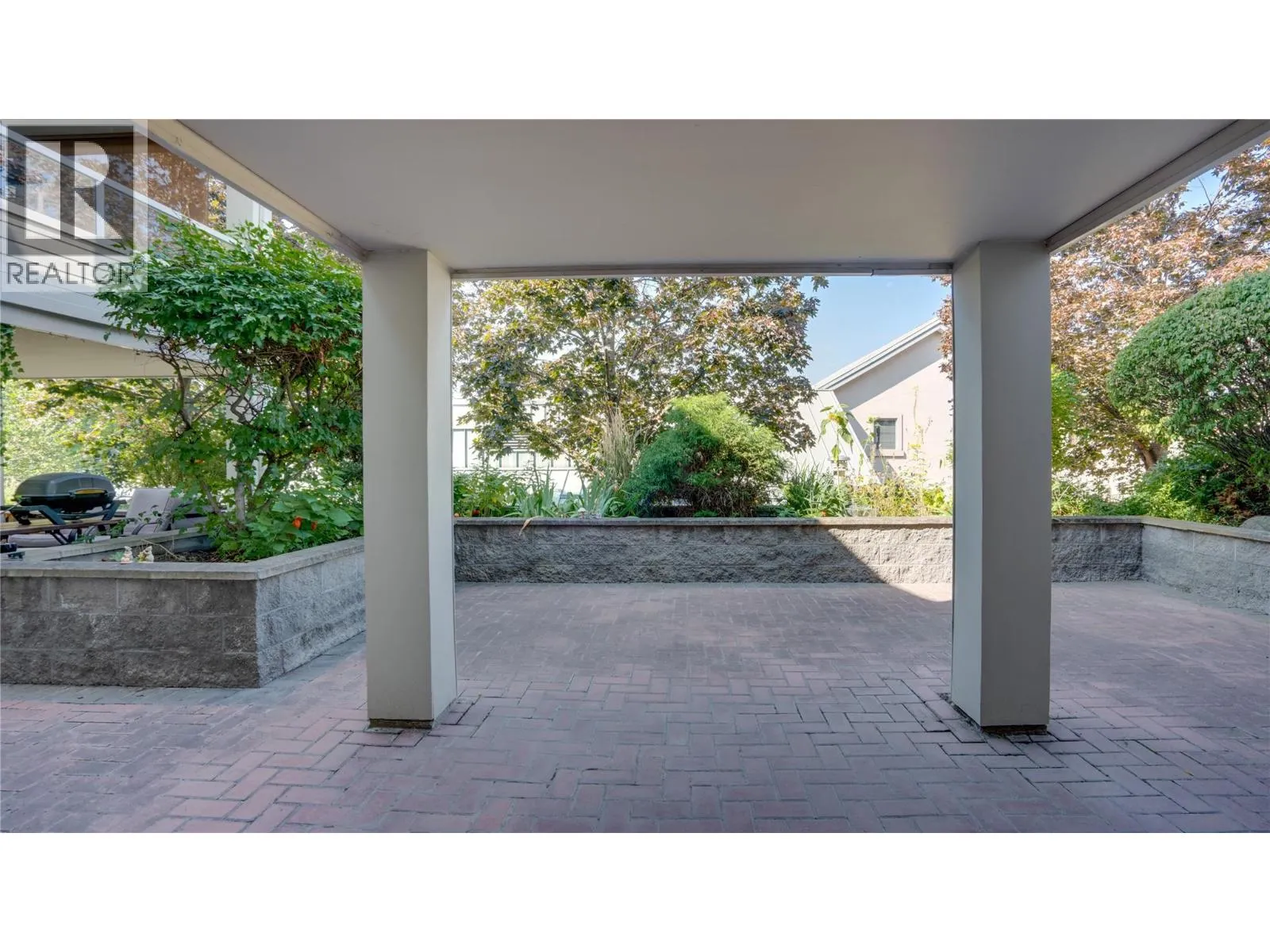 555 Houghton Road Unit# 115