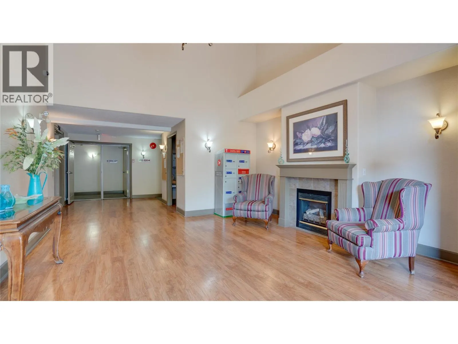 555 Houghton Road Unit# 115