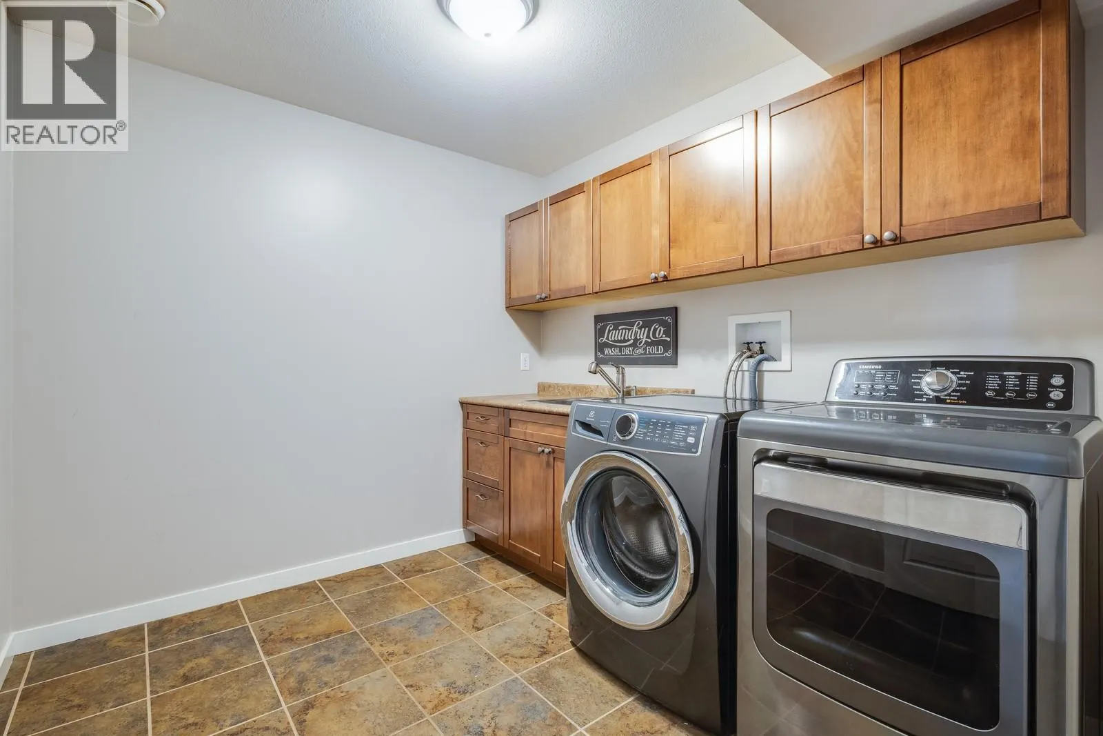 2838 Summerview Place