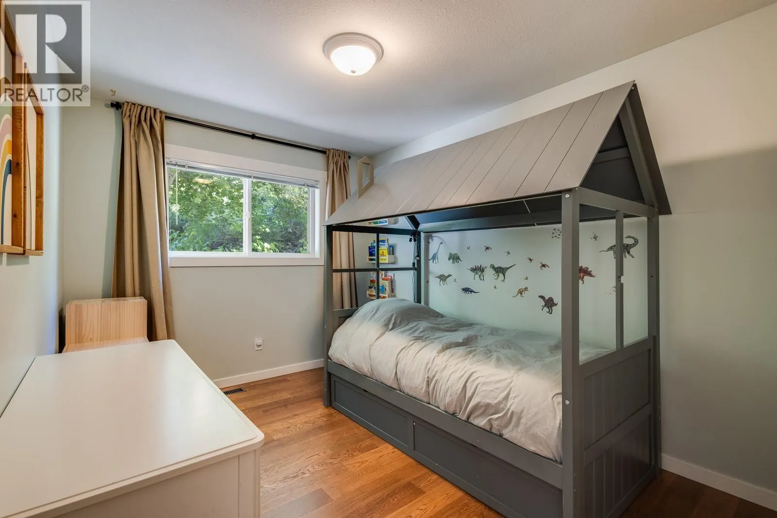 2838 Summerview Place