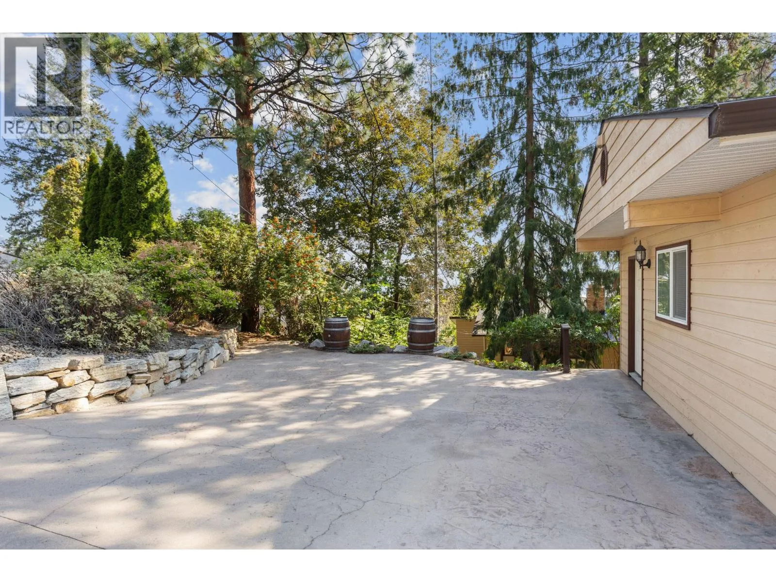2771 Lakeridge Road