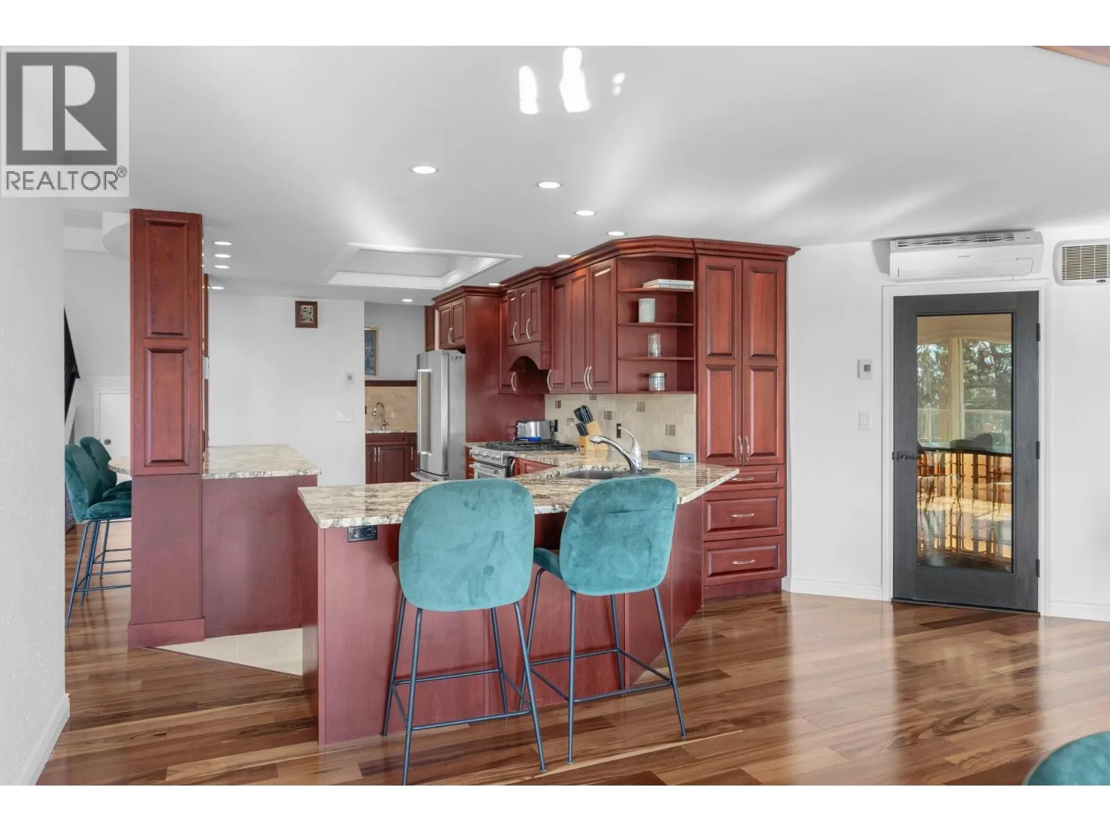 2771 Lakeridge Road