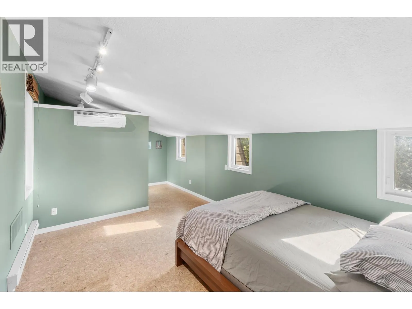 2771 Lakeridge Road