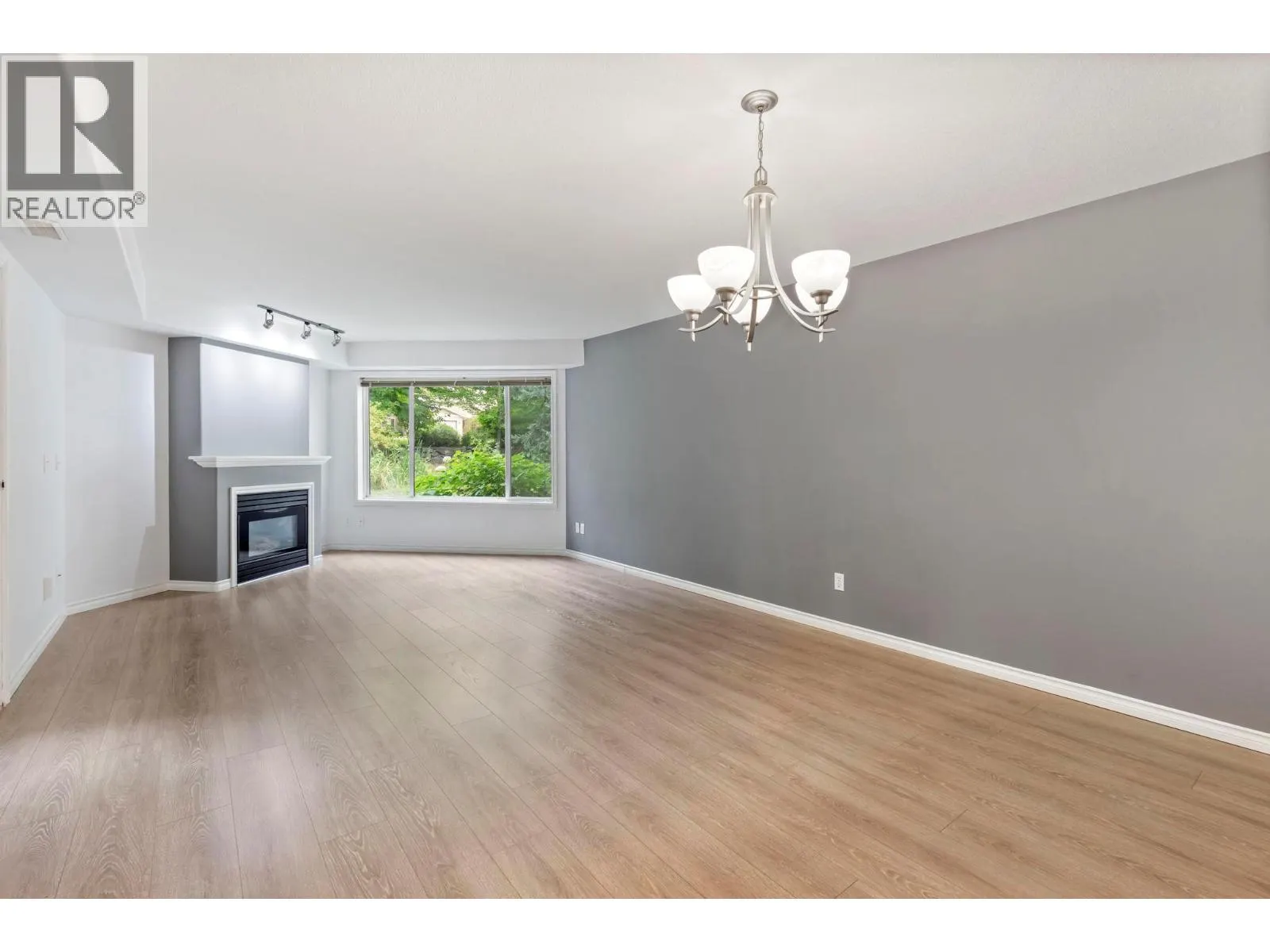 265 Snowsell Street Unit# 101