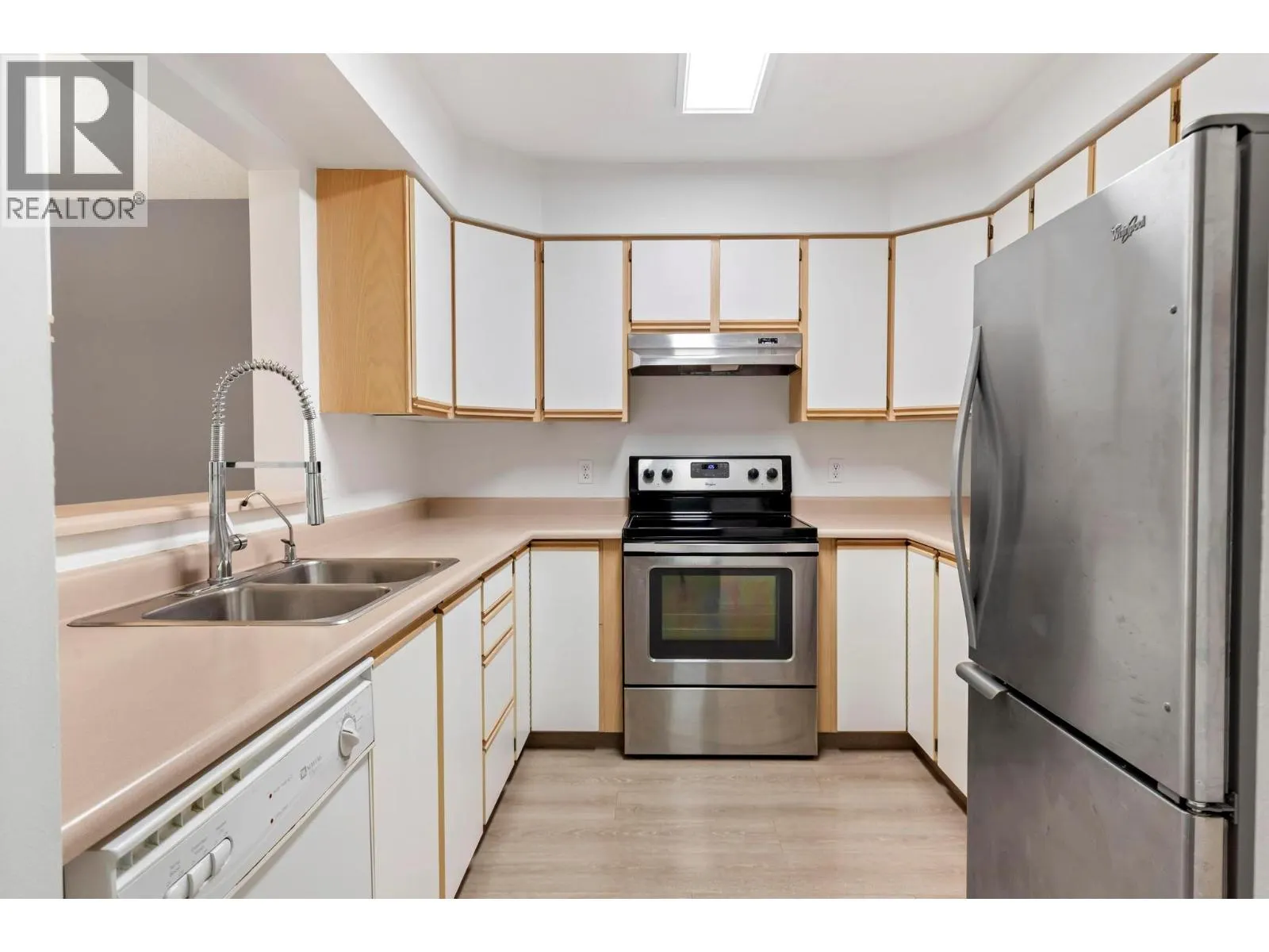 265 Snowsell Street Unit# 101