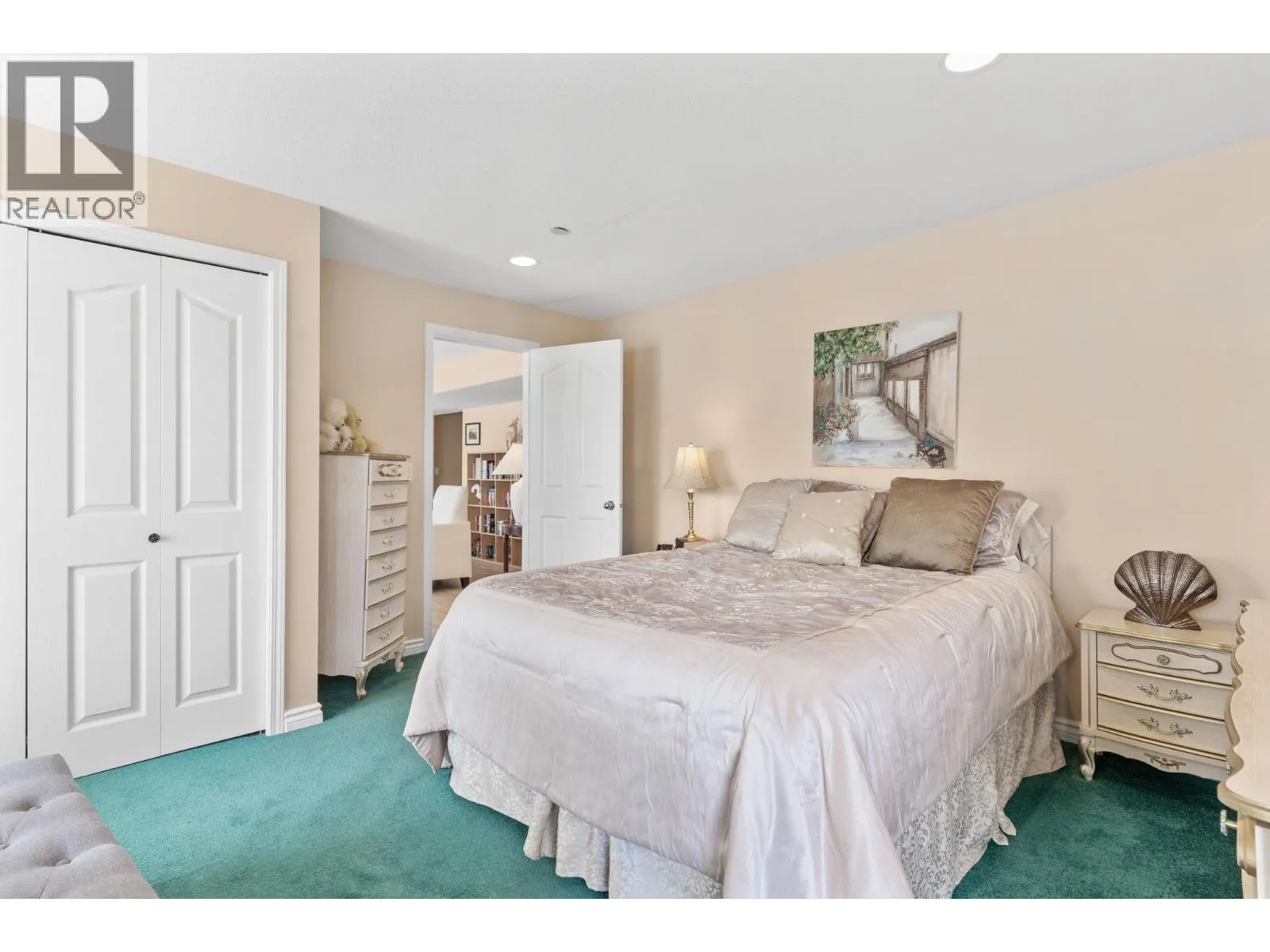 5227 Trepanier Bench Road