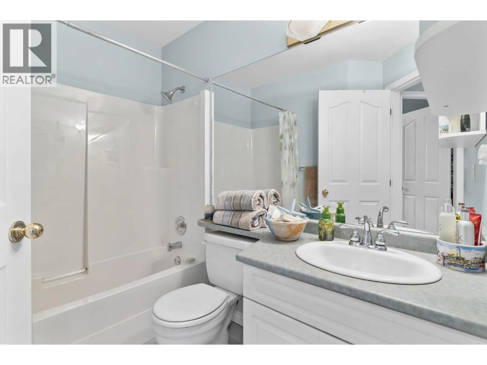 5227 Trepanier Bench Road