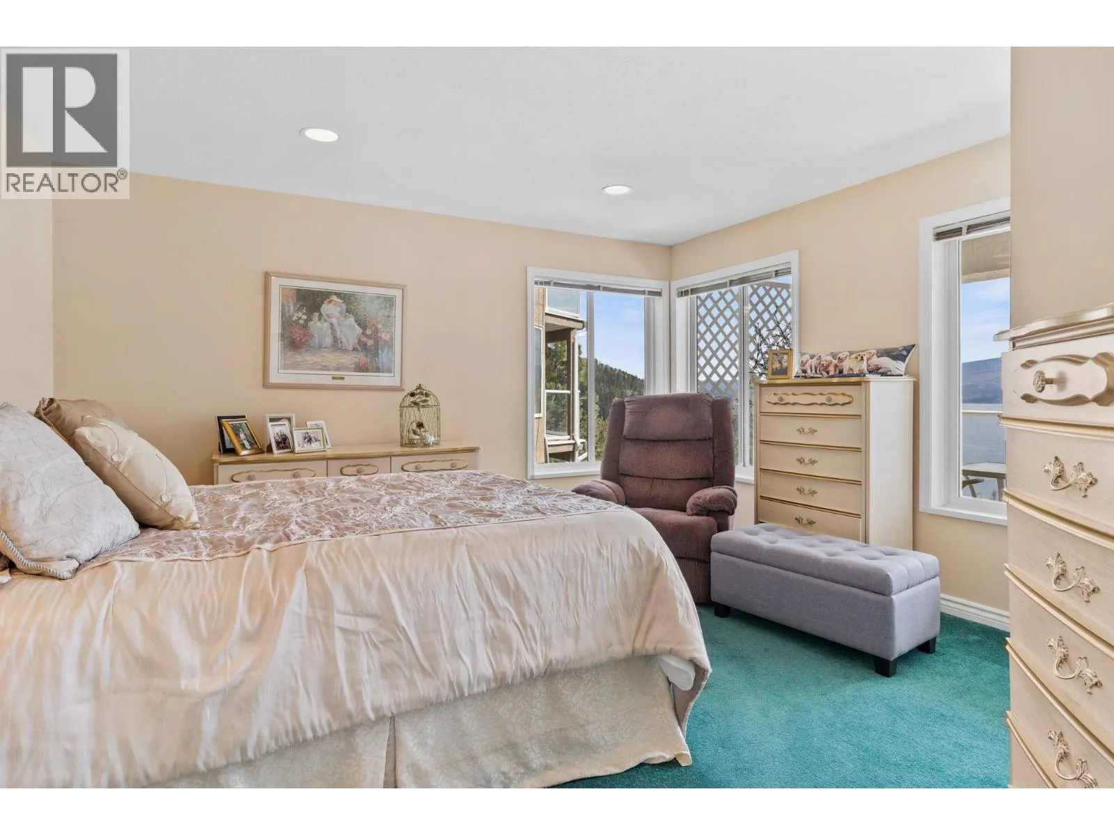5227 Trepanier Bench Road