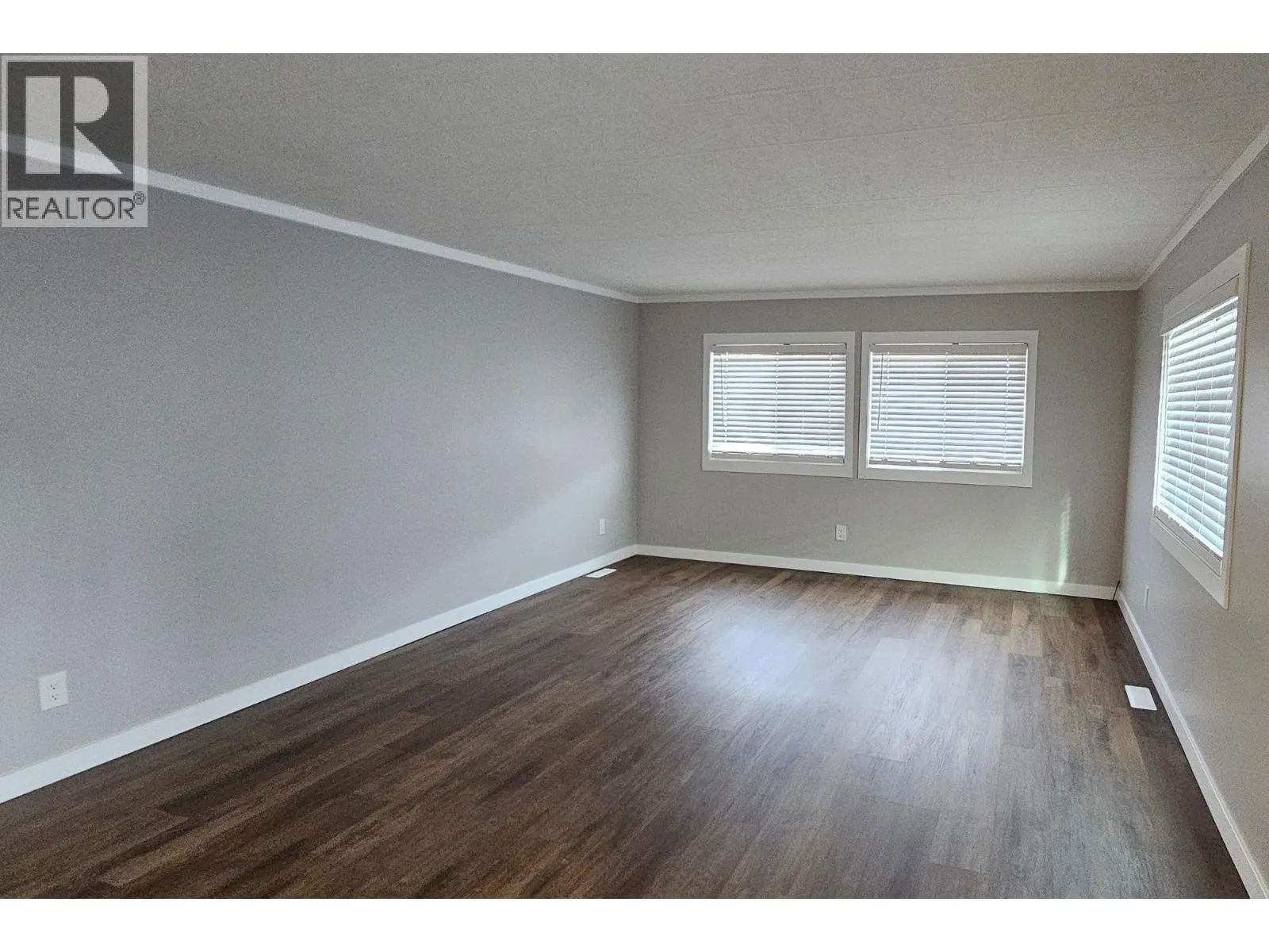 1401 NICOLA Avenue Unit# 4