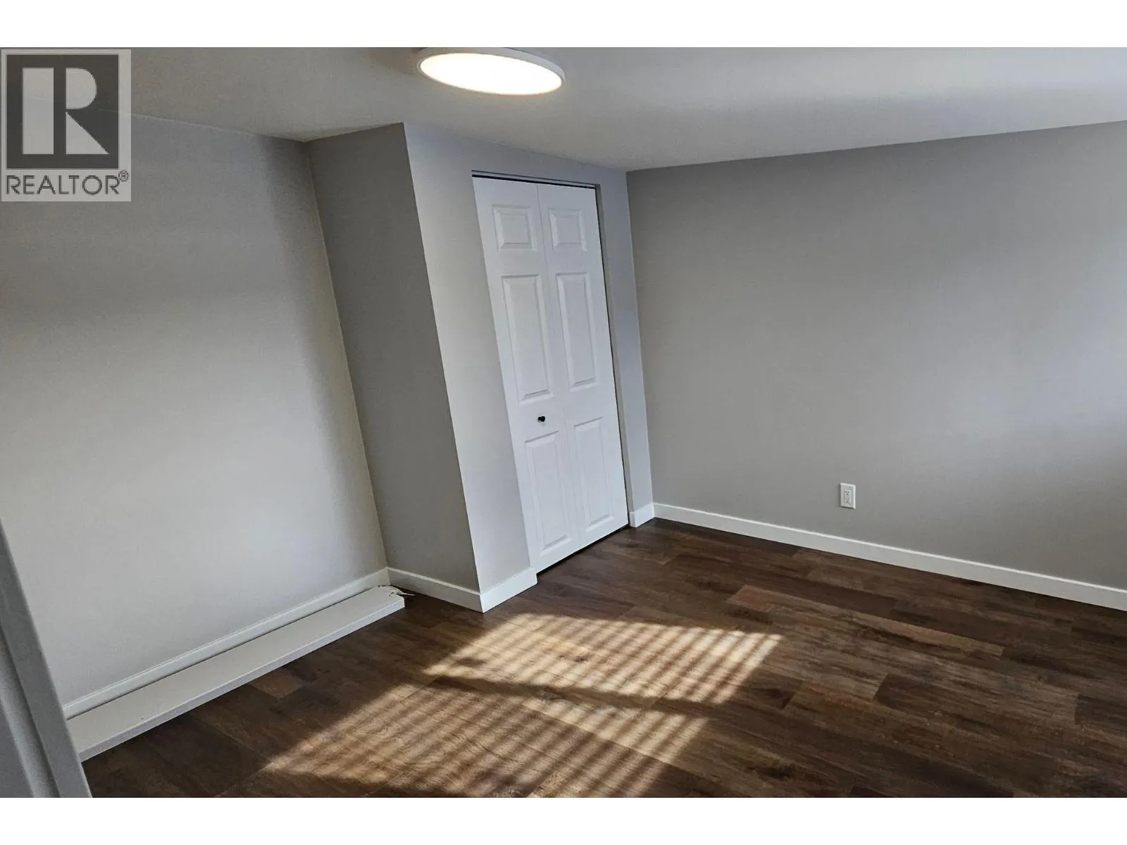 1401 NICOLA Avenue Unit# 4