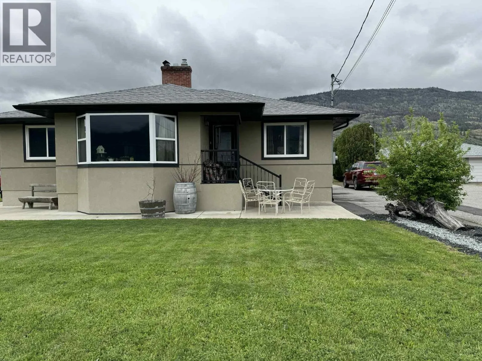 9806 Highway 97