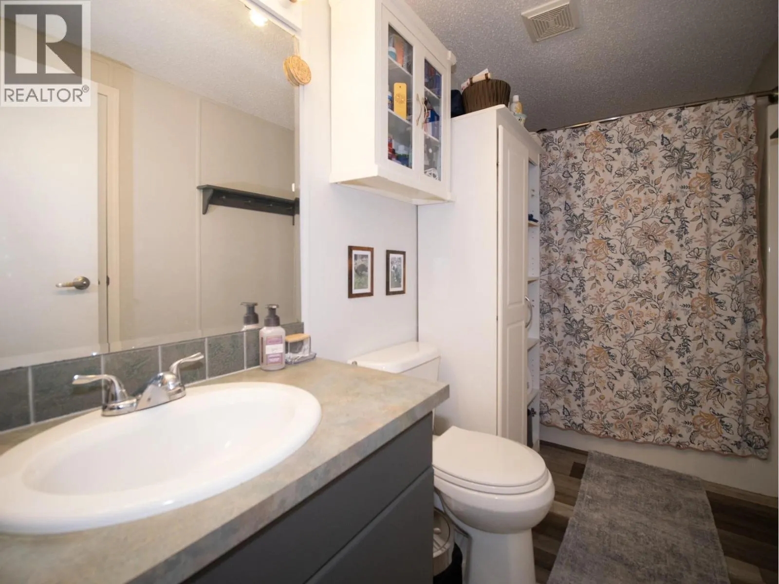 3099 SHUSWAP  E Road Unit# 52