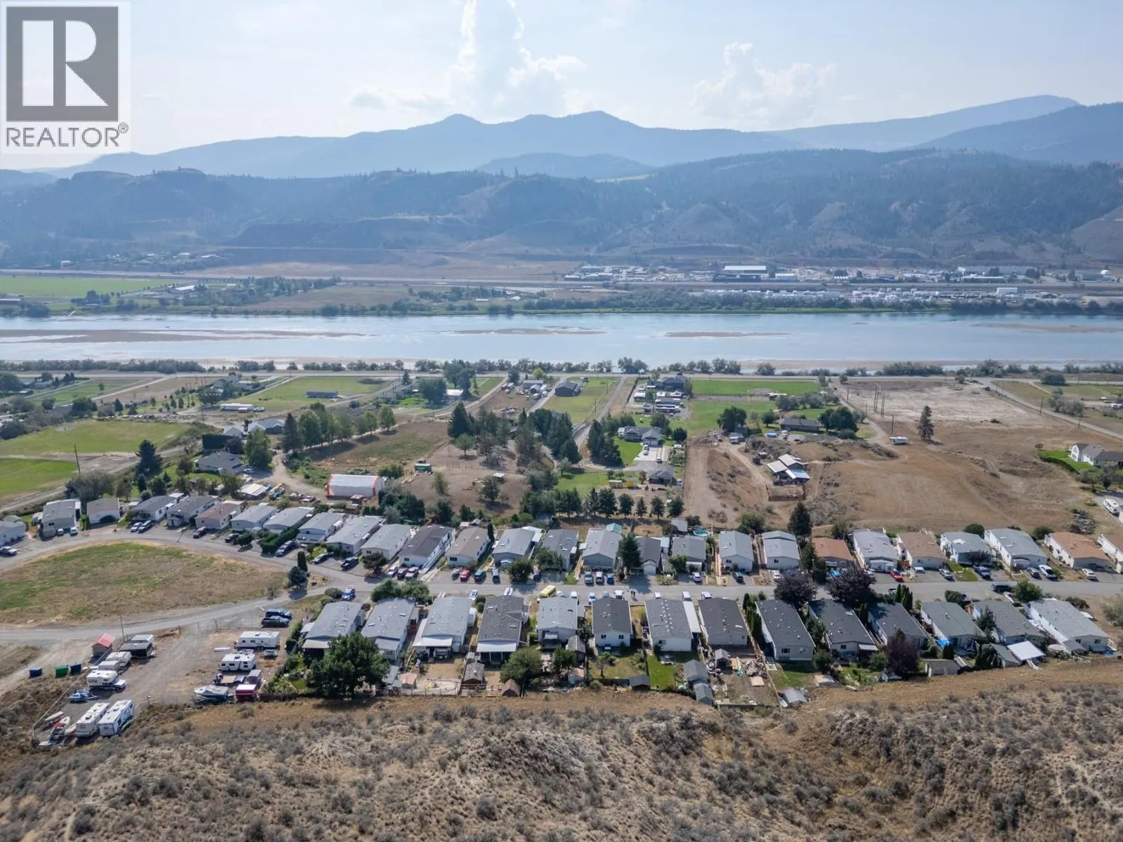 3099 SHUSWAP  E Road Unit# 52