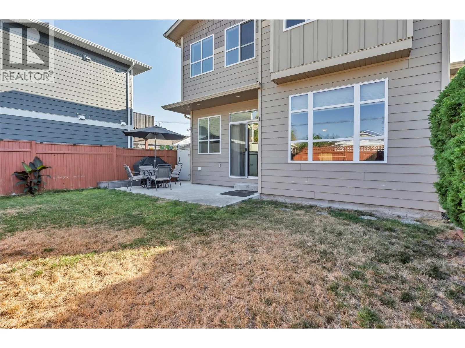 379 Douglas Avenue Unit# 102