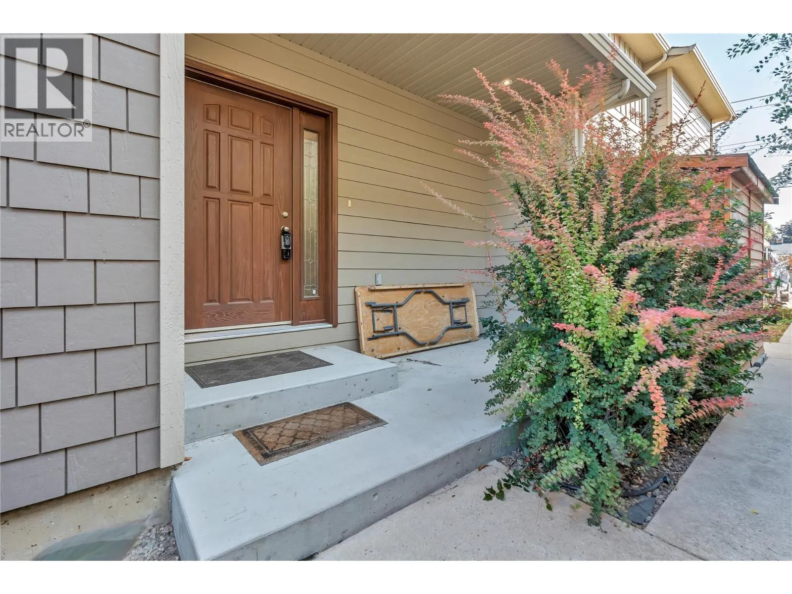 379 Douglas Avenue Unit# 102