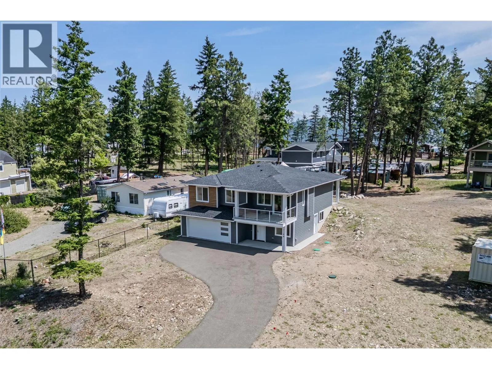 7186 Dunwaters Road