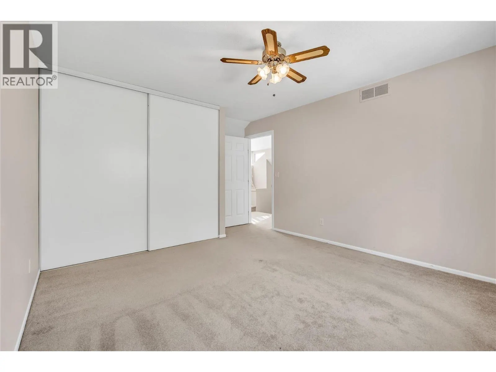 102 Forestbrook Place Unit# 207