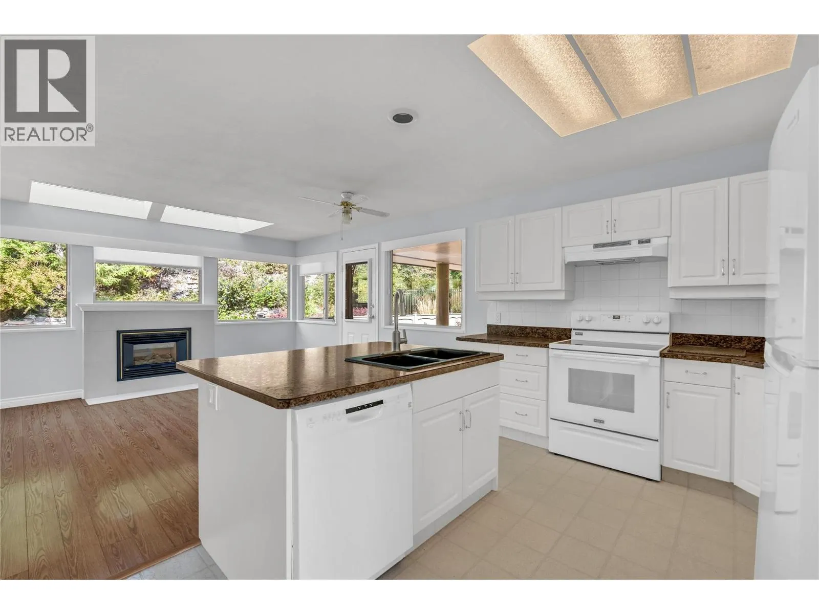 102 Forestbrook Place Unit# 207