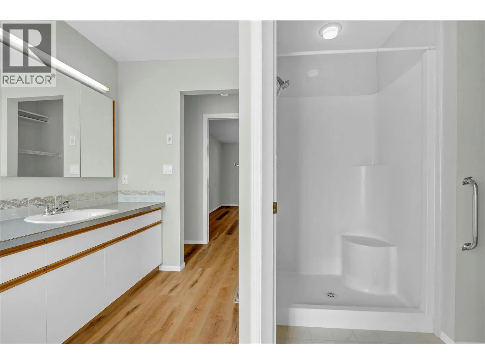 102 Forestbrook Place Unit# 207