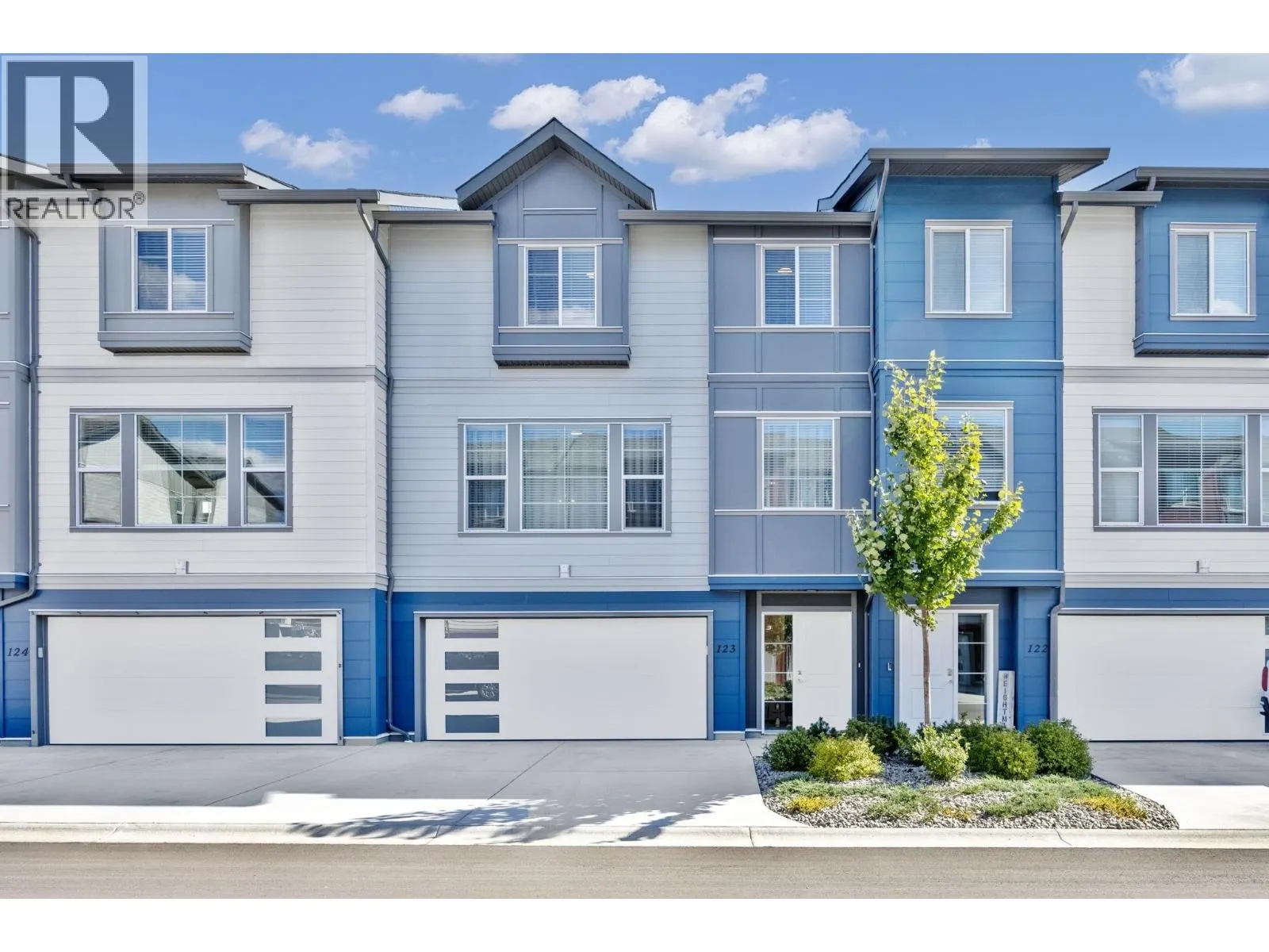 4025 Gellatly Road S Unit# 123