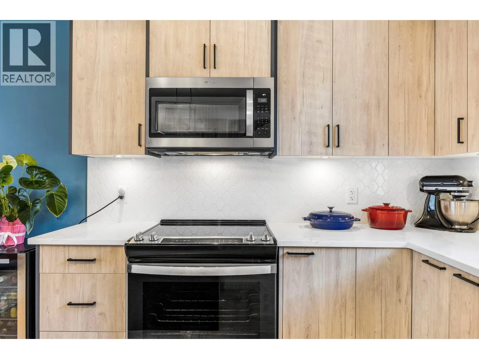 4025 Gellatly Road S Unit# 123
