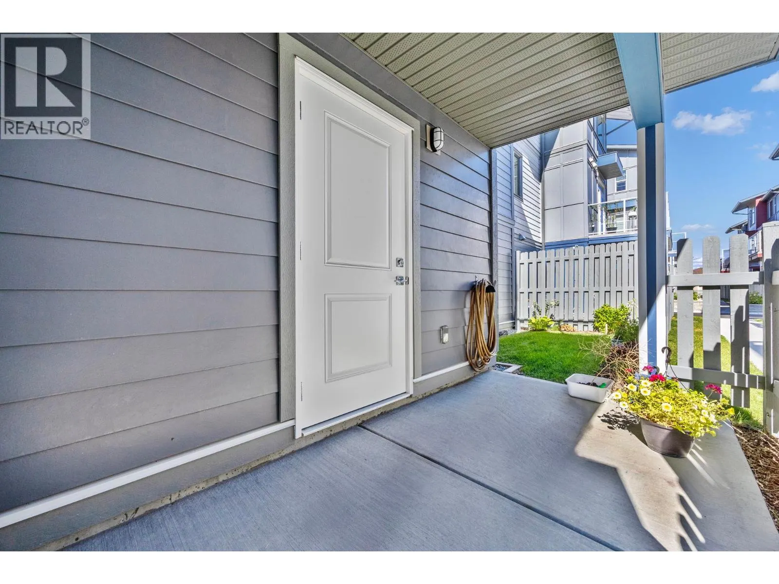 4025 Gellatly Road S Unit# 123