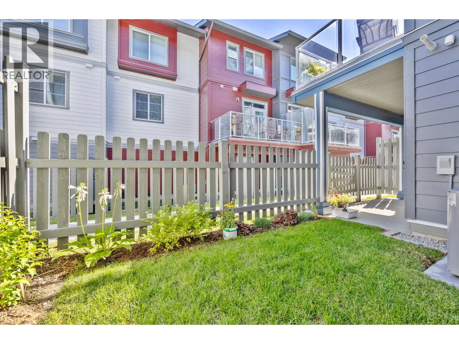 4025 Gellatly Road S Unit# 123
