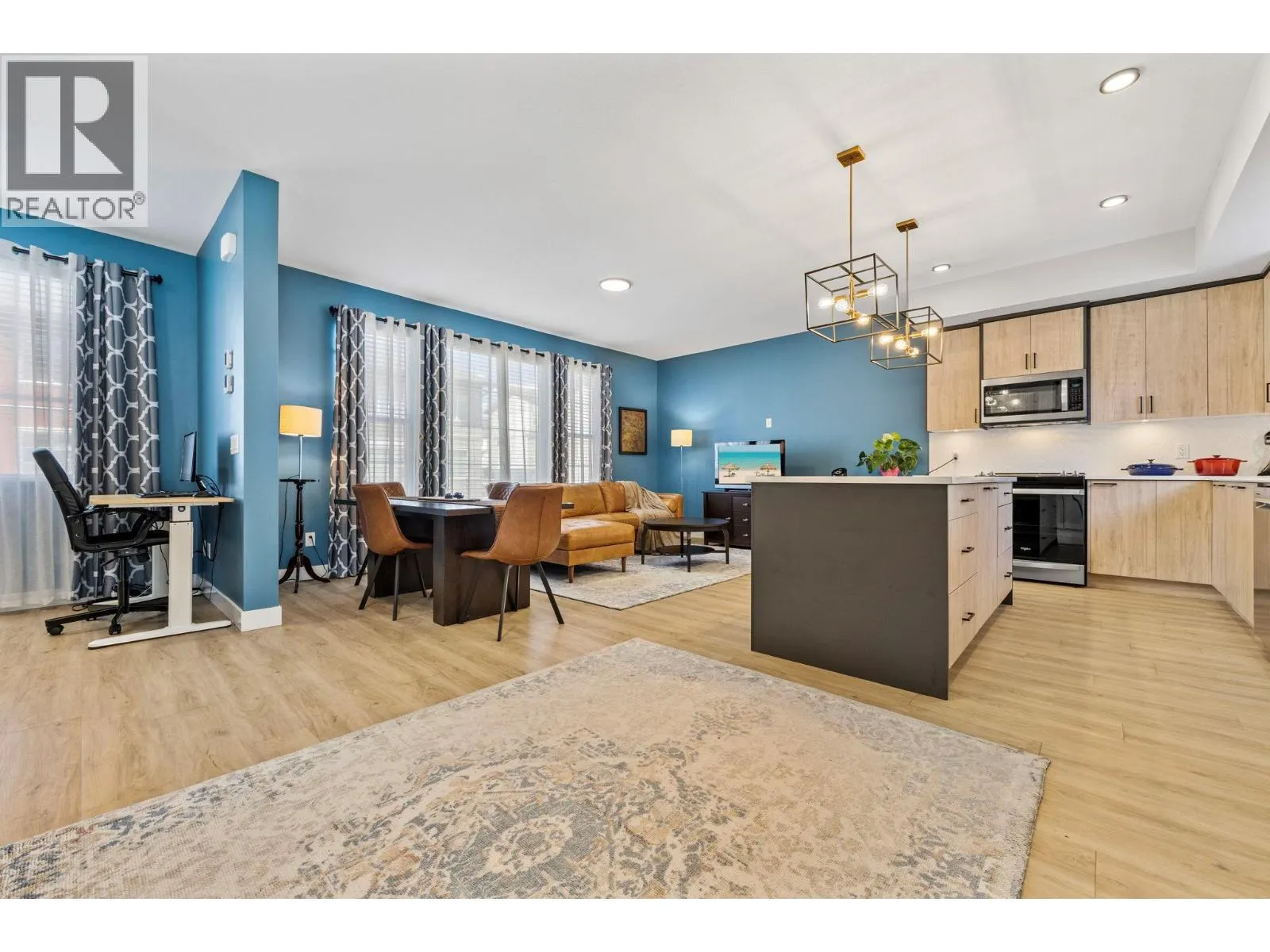 4025 Gellatly Road S Unit# 123