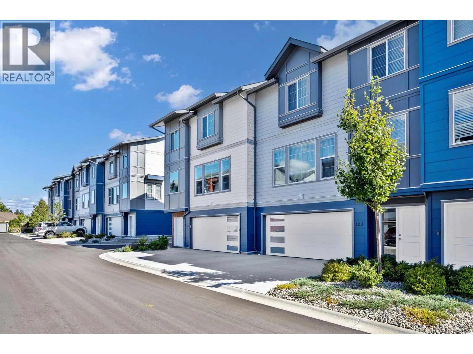 4025 Gellatly Road S Unit# 123