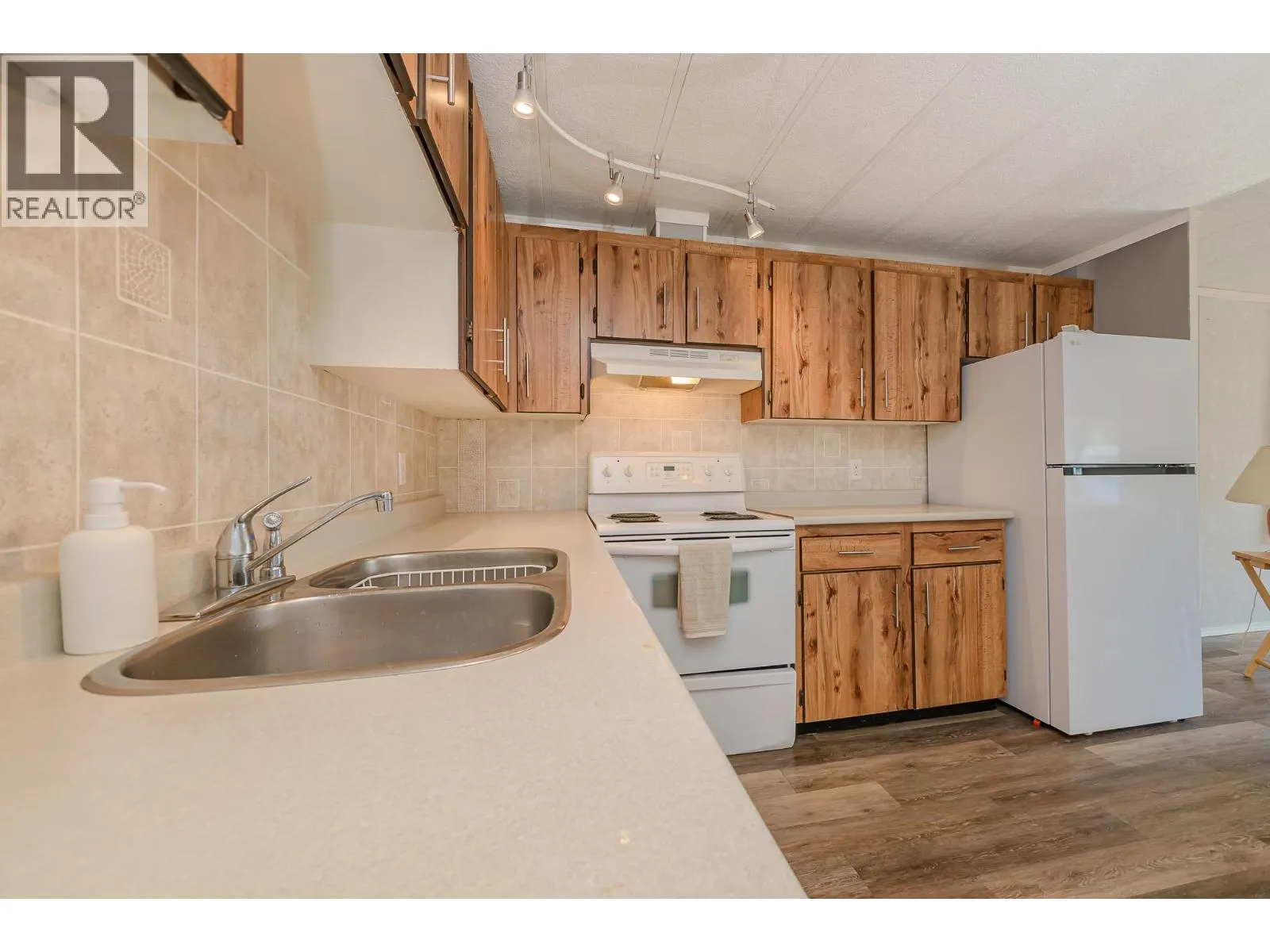 136 Meadow Crescent Unit# 43