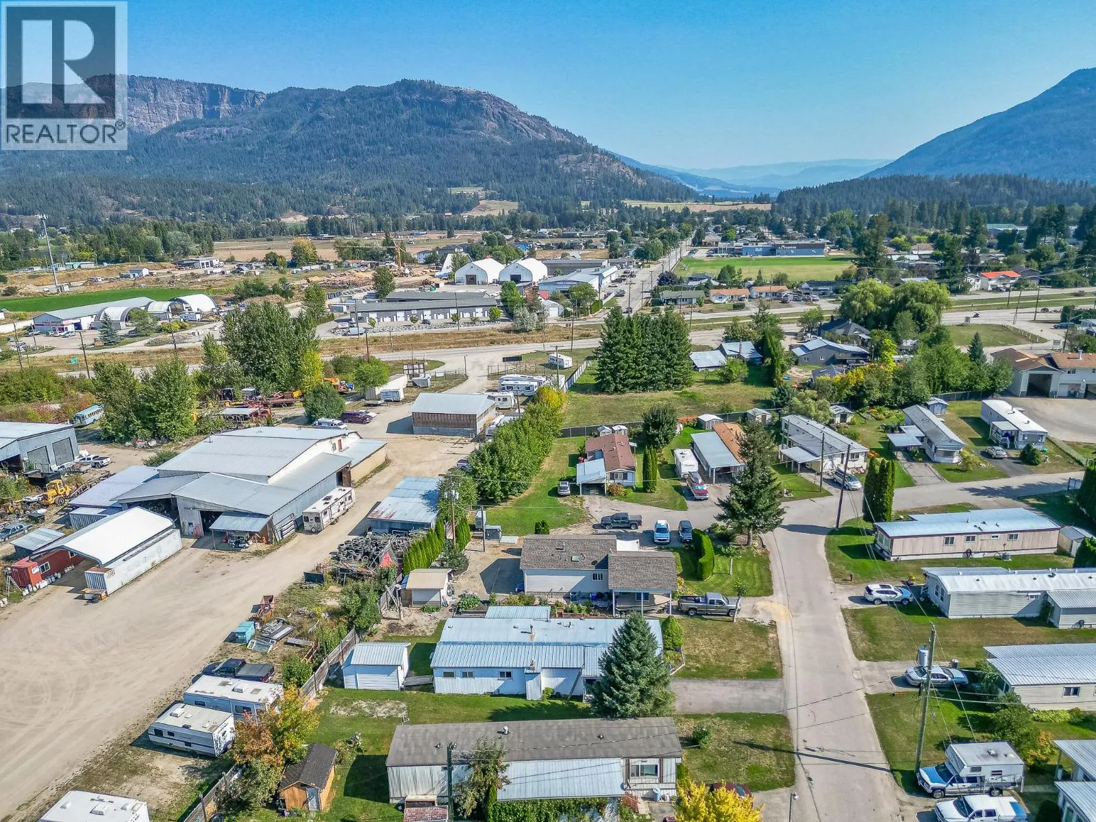 136 Meadow Crescent Unit# 43