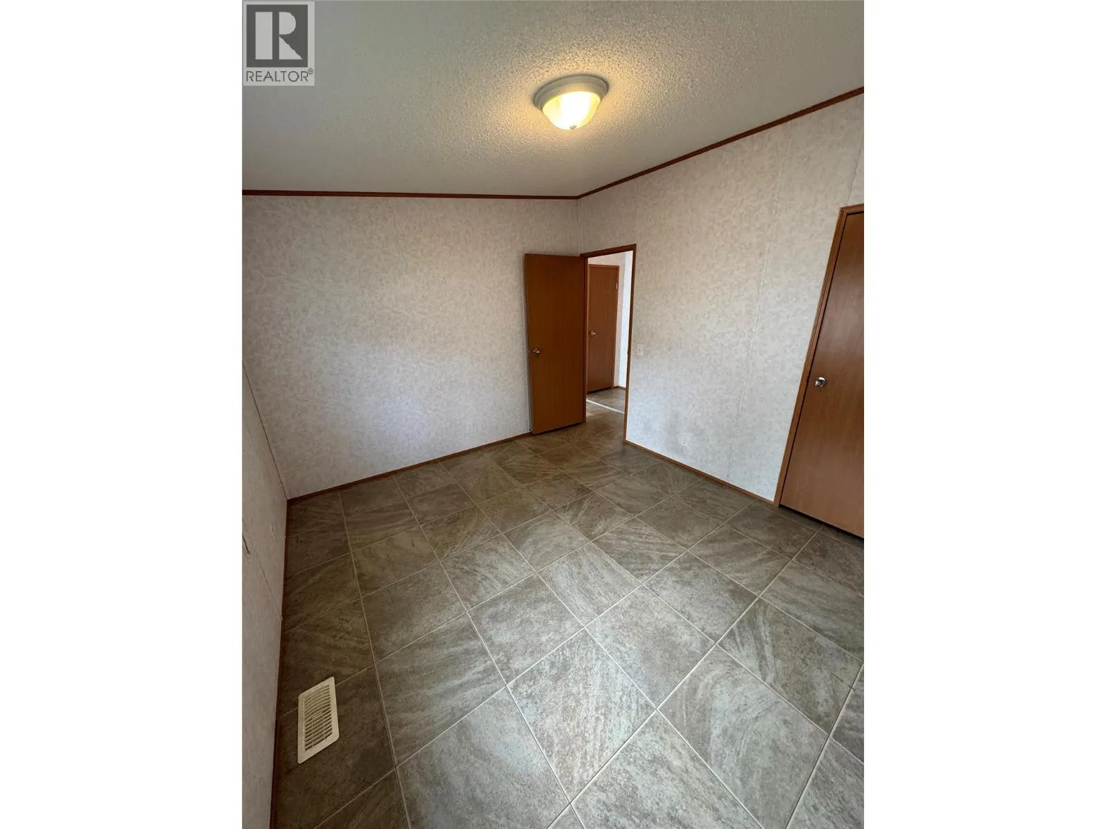 60 Cokato Road Unit# E3