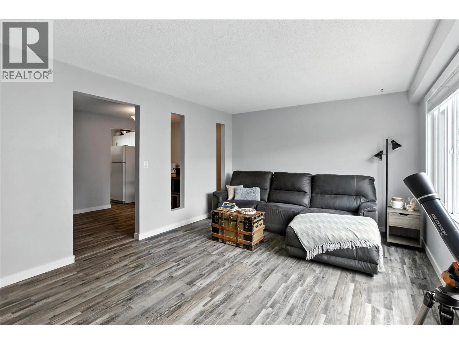 800 Southill Street Unit# 4