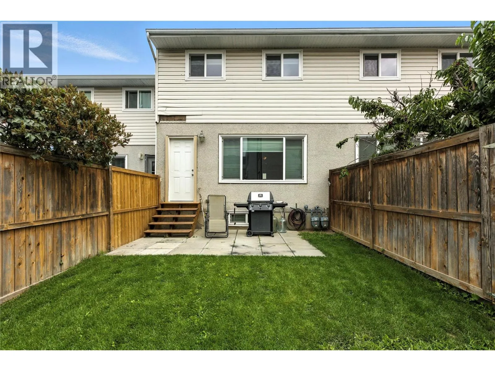 800 Southill Street Unit# 4