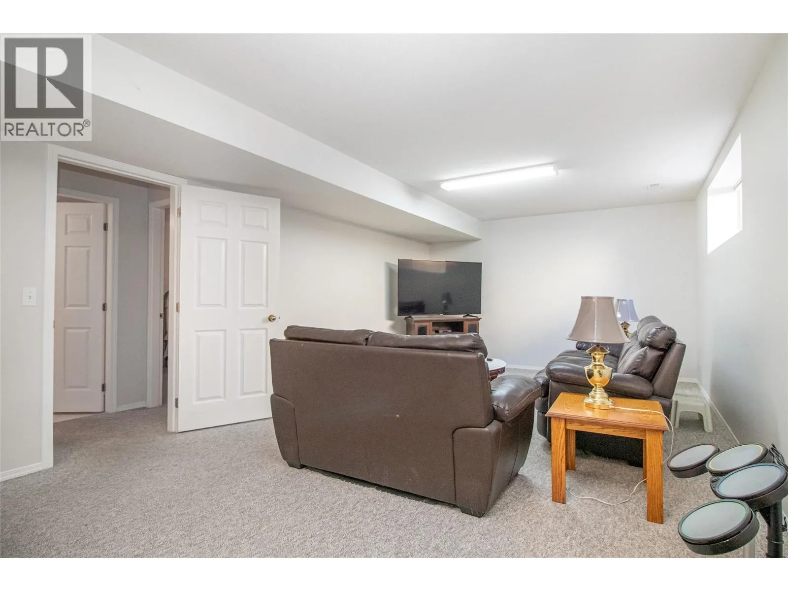 1874 Parkview Crescent Unit# 25