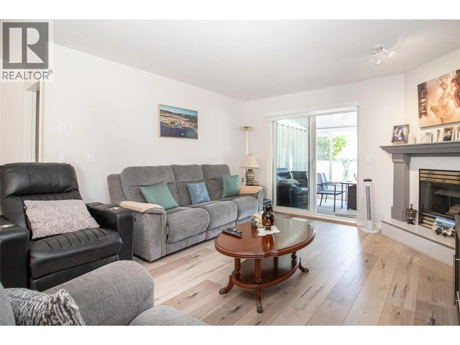 1874 Parkview Crescent Unit# 25