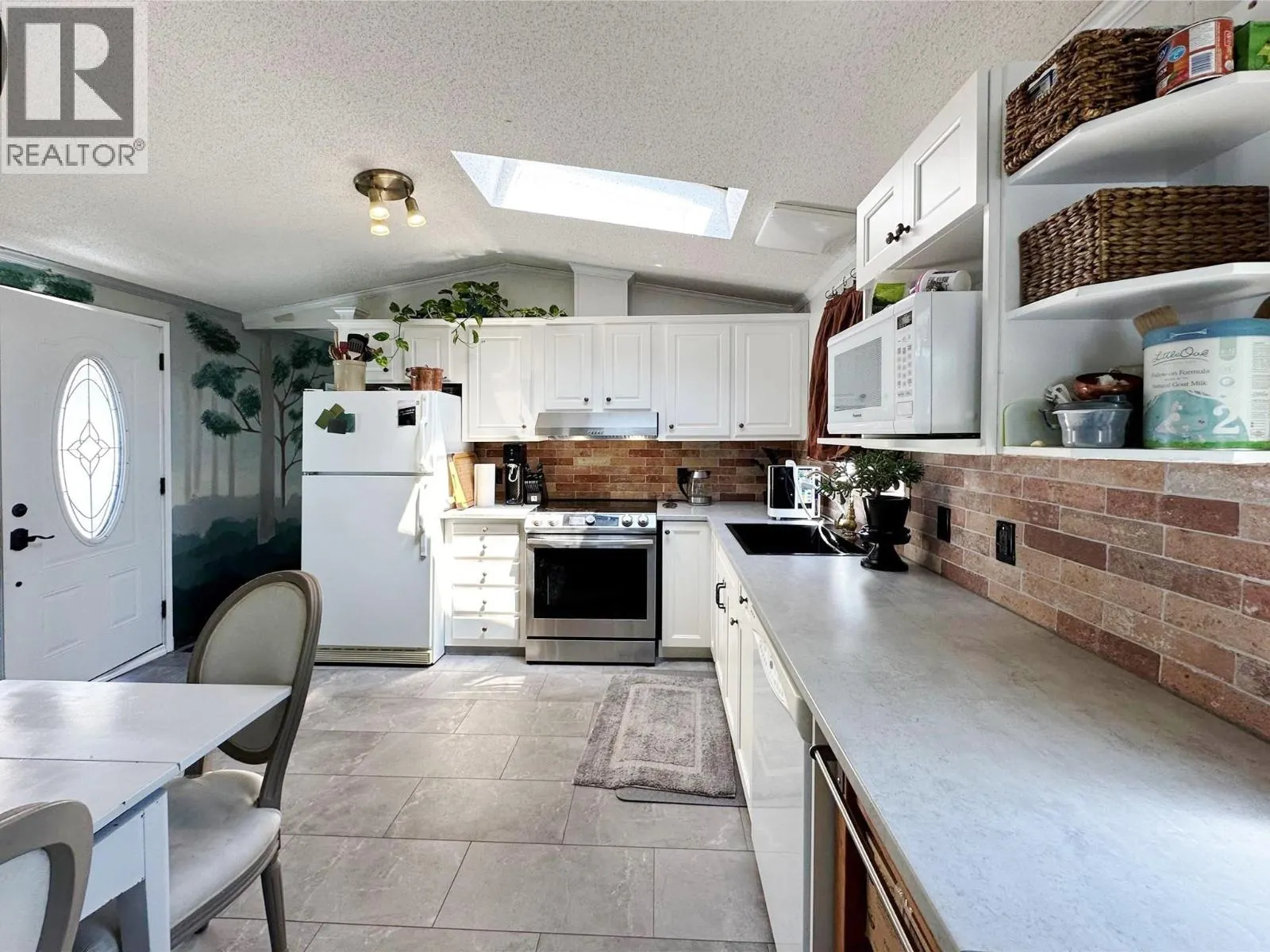 2035 Boucherie Road Unit# 11