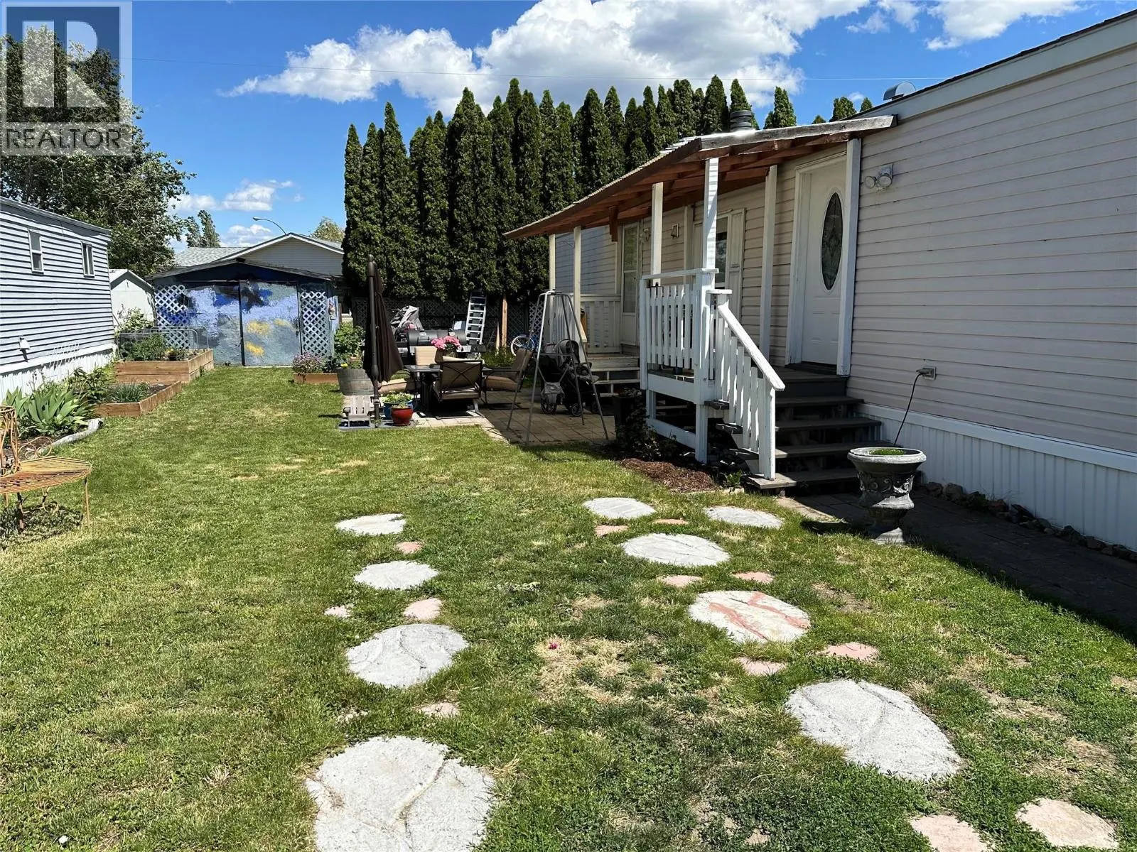 2035 Boucherie Road Unit# 11