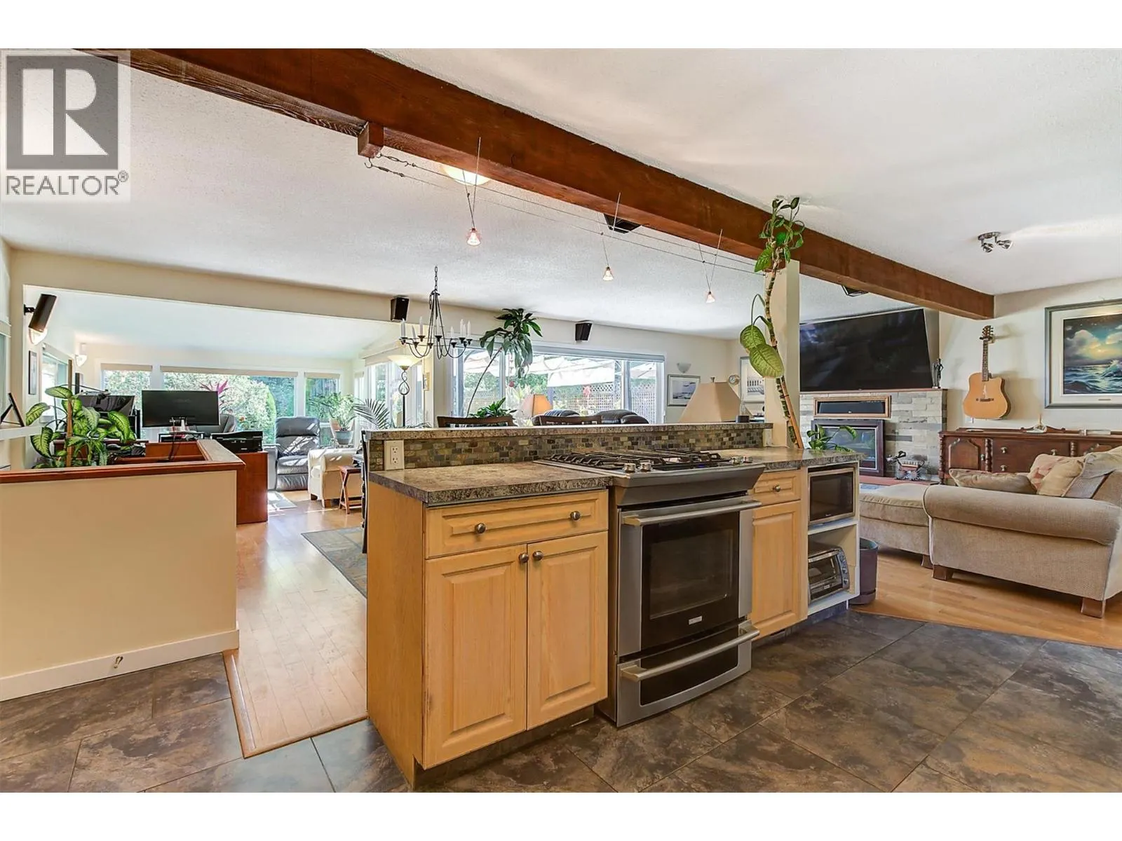 4233 Jaud Road