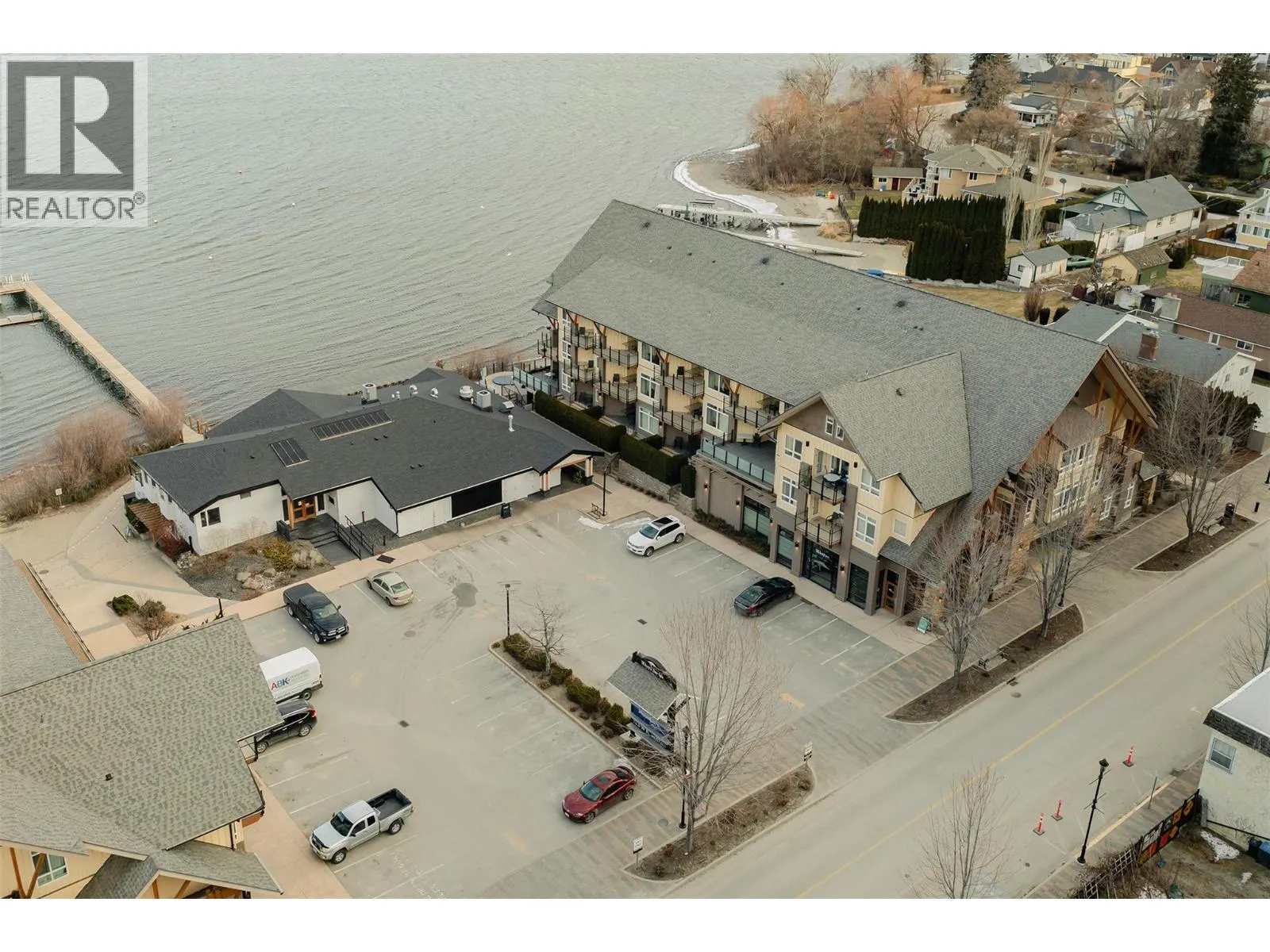 12811 LAKESHORE Drive Unit# 518