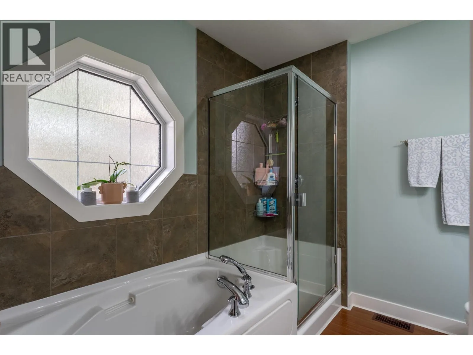 3275 Broadview Road Unit# 9