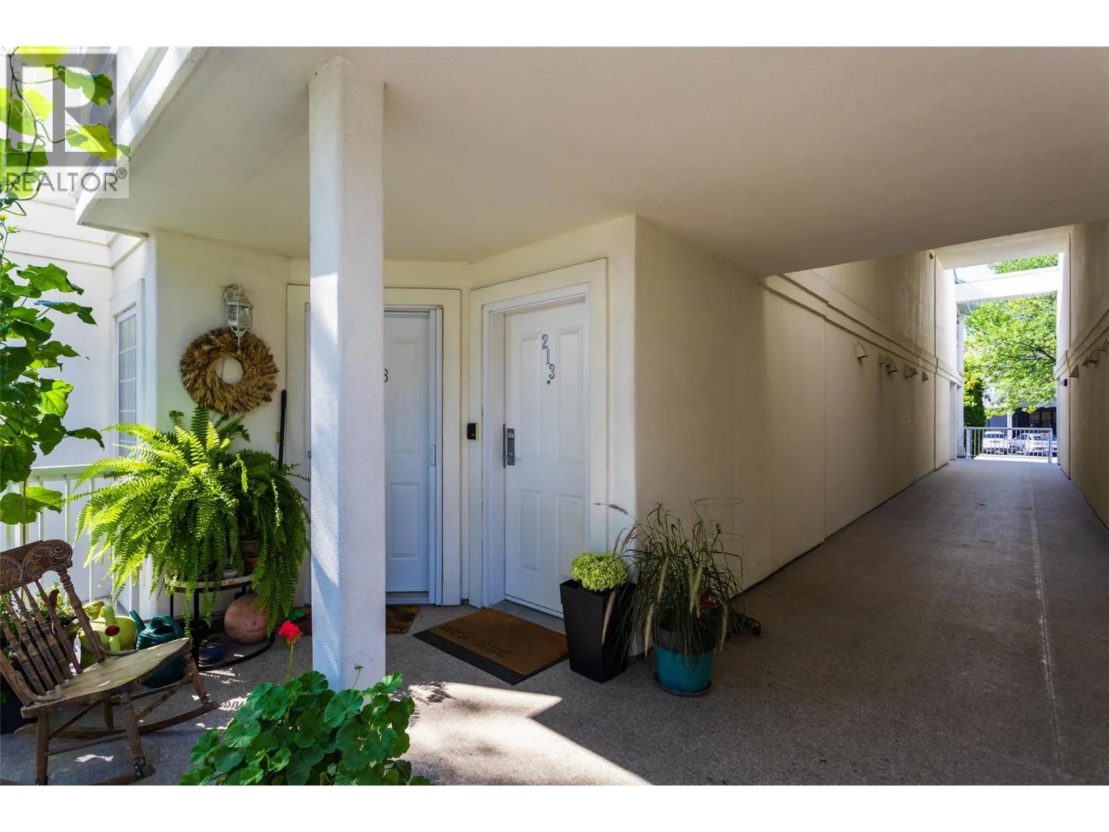 2350 Stillingfleet Road Unit# 213