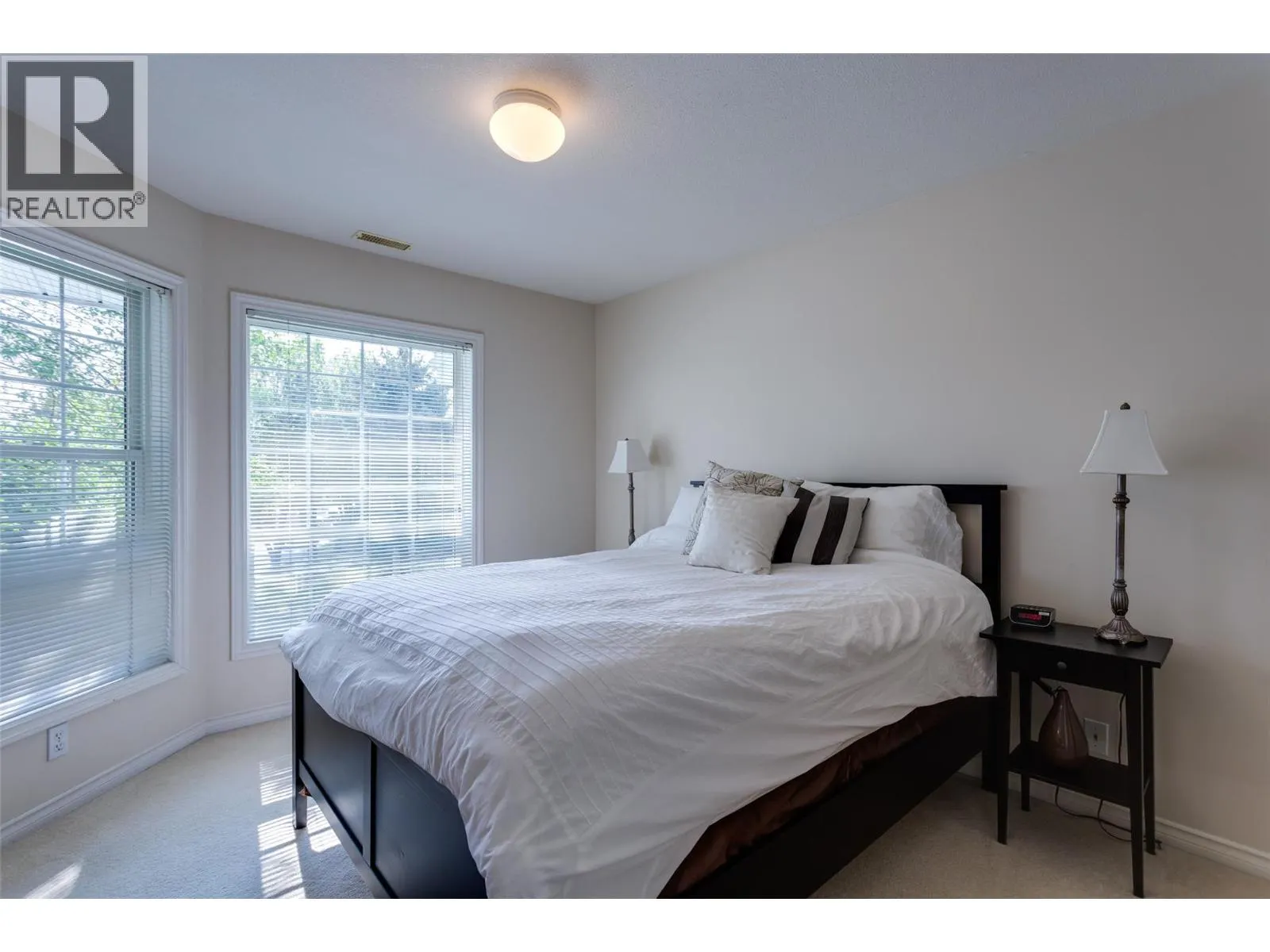 2350 Stillingfleet Road Unit# 213