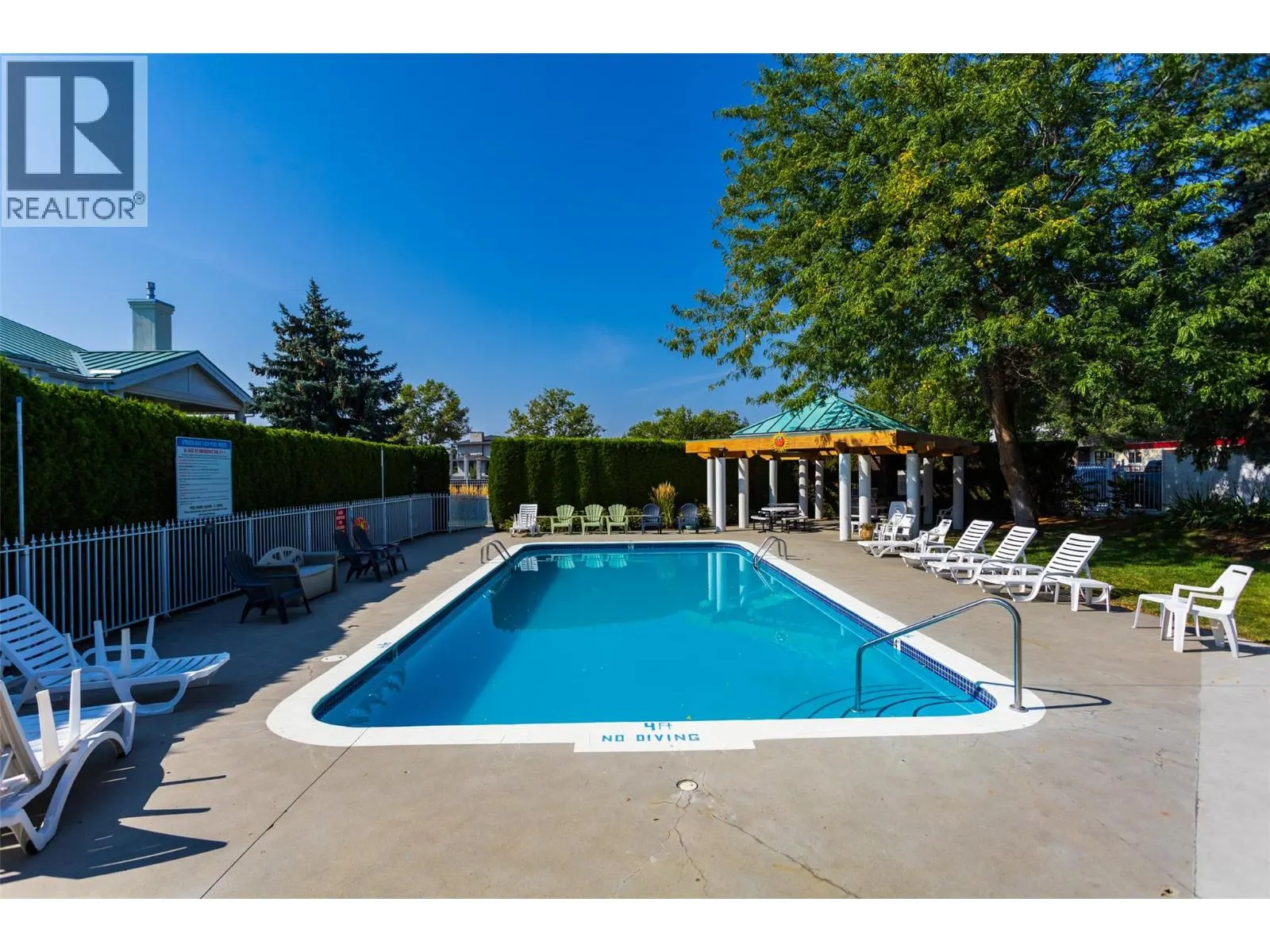 2350 Stillingfleet Road Unit# 213