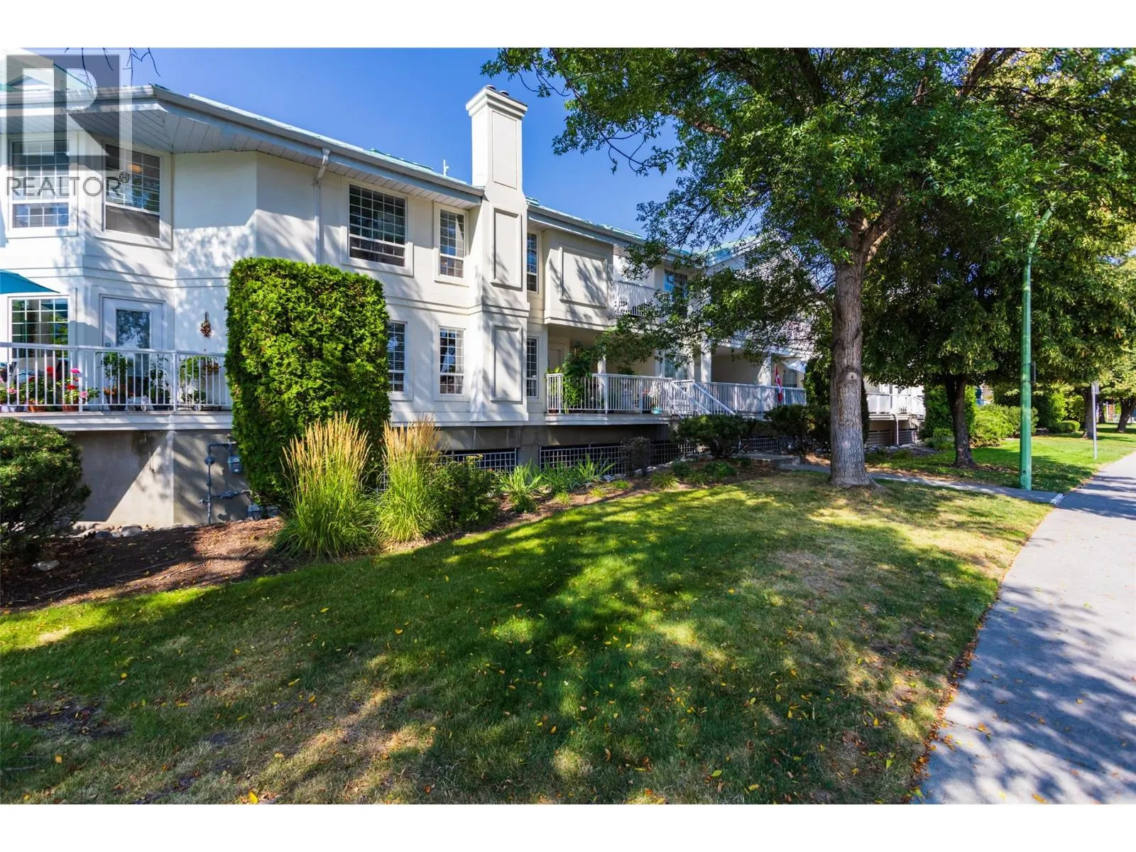 2350 Stillingfleet Road Unit# 213