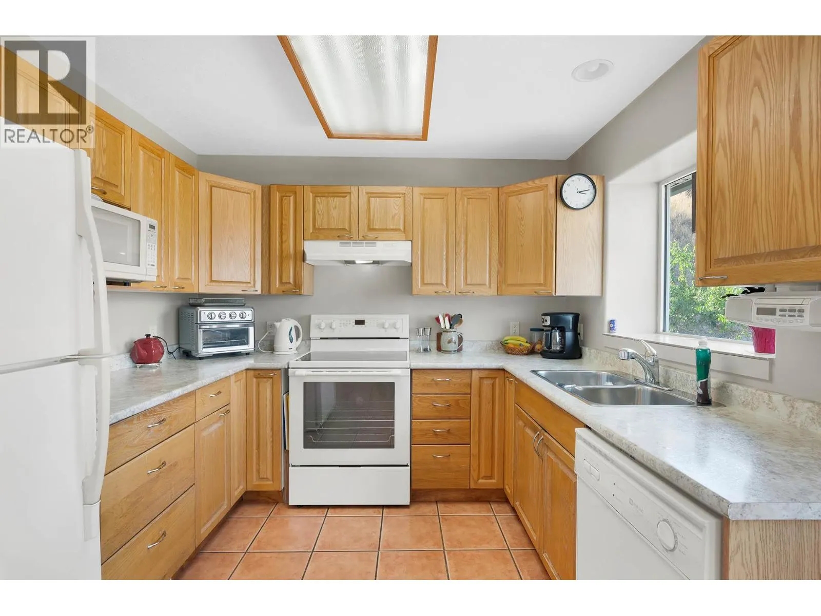 1024 Fernie Road