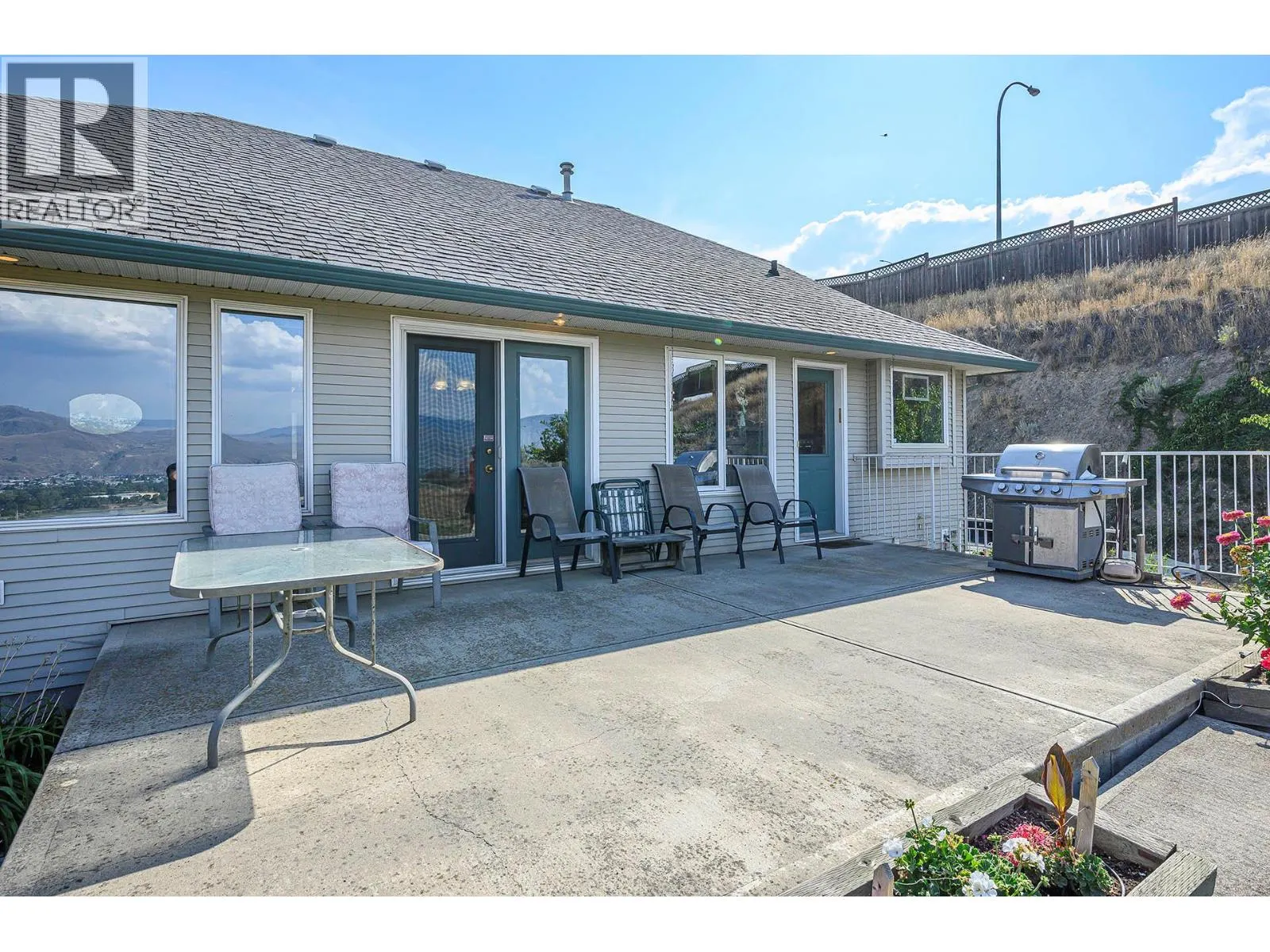 1024 Fernie Road