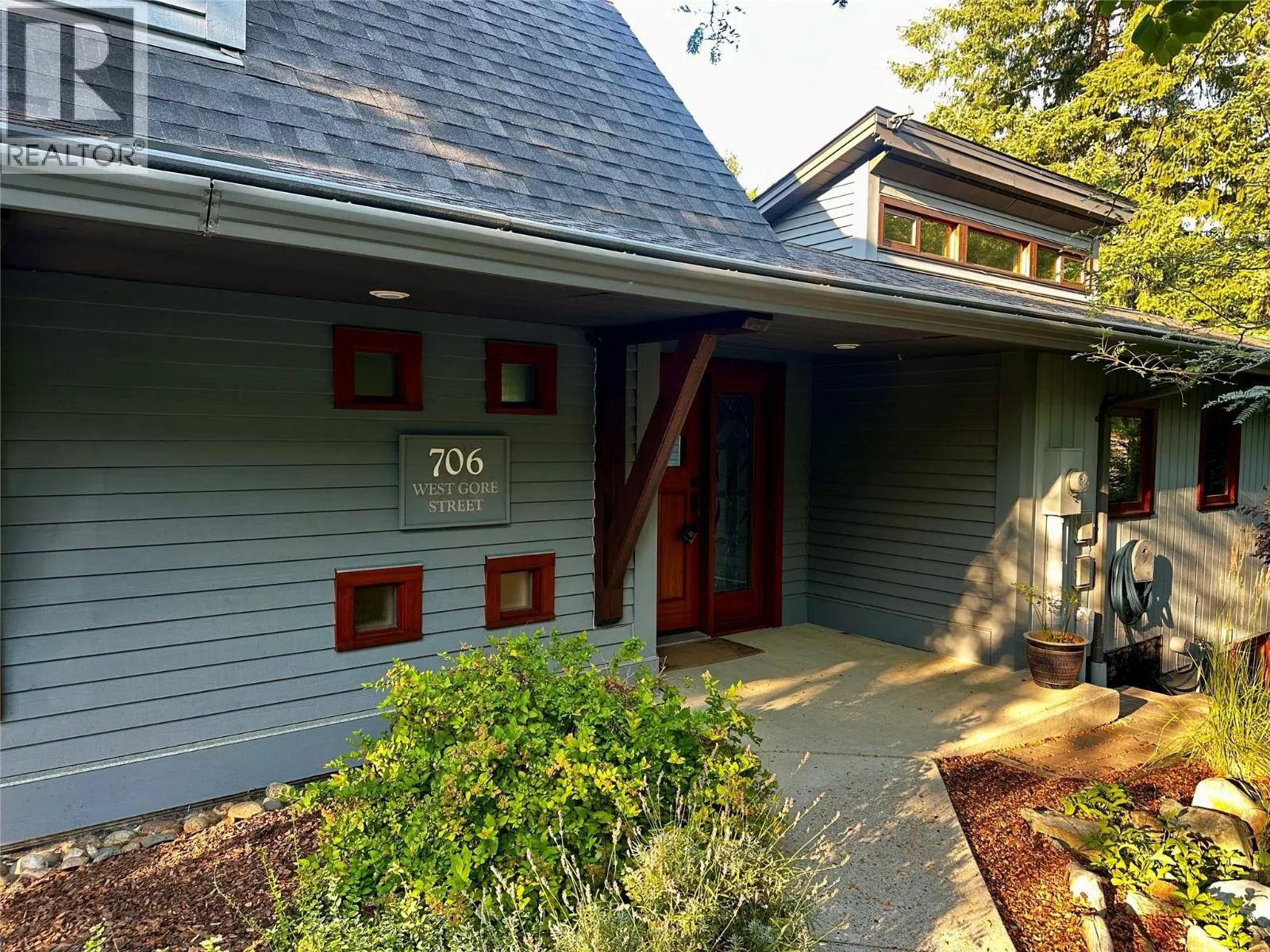 706 West Gore Street