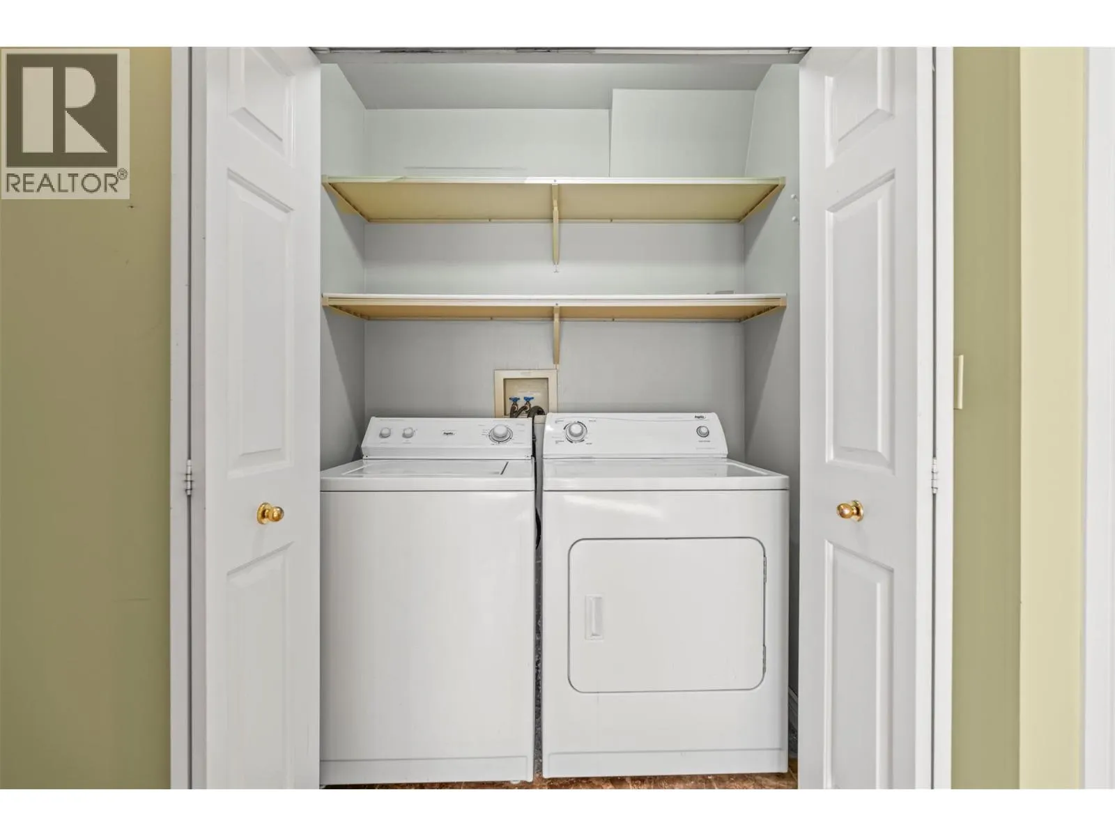 3900 27 Avenue Unit# 23