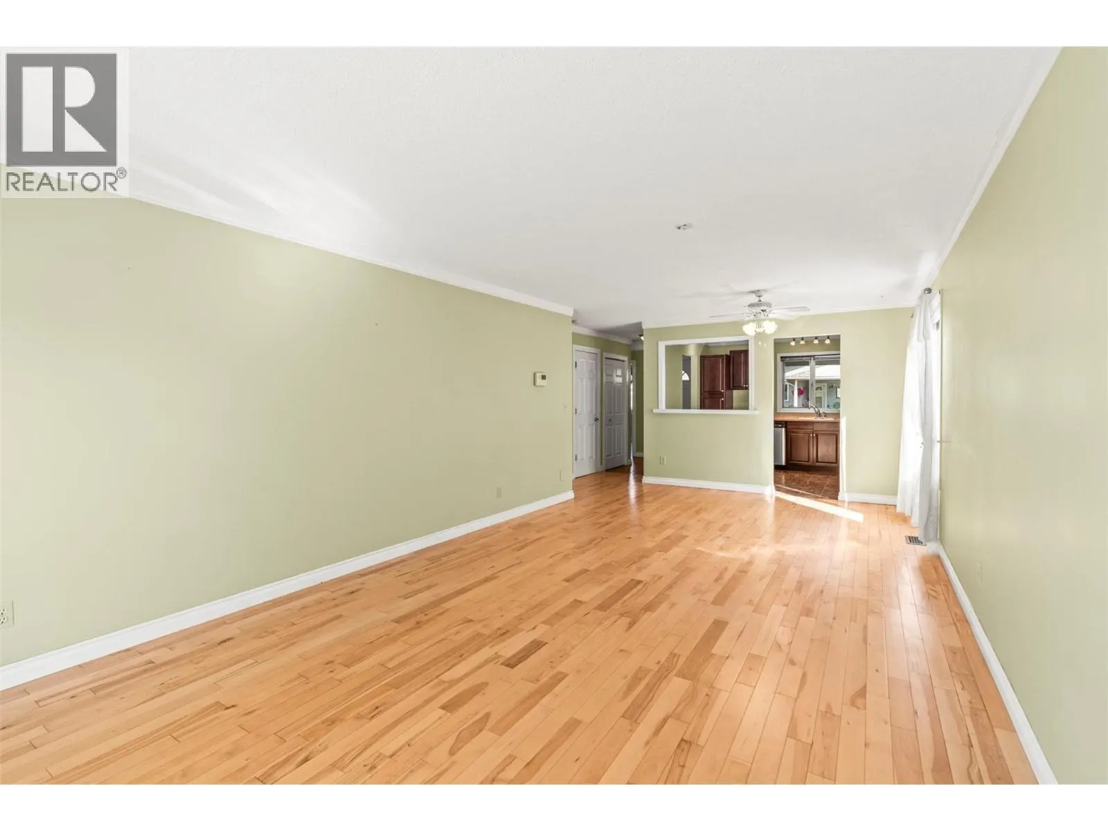 3900 27 Avenue Unit# 23